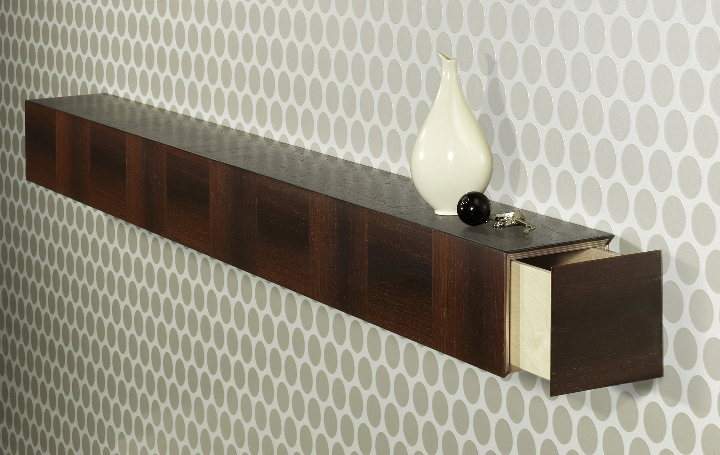 Bespoke wenge checkerboard pattern veneer—open at one end