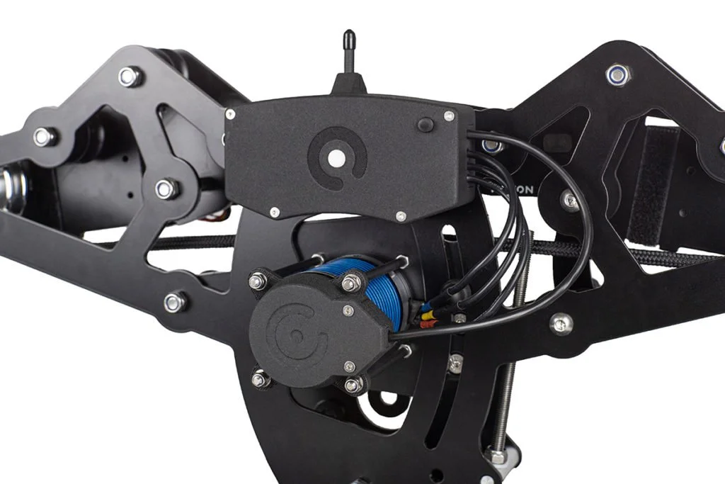 High_Speed_Cablecam_electronic_box_detail_white-1024x683.jpg