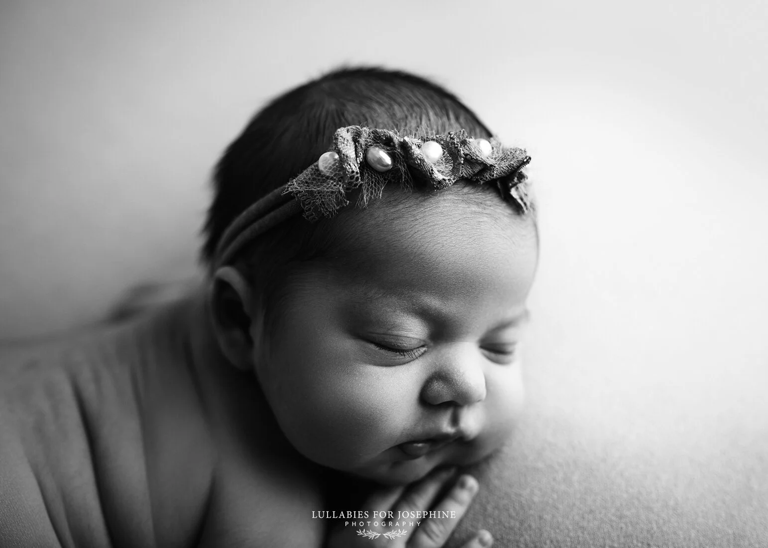 best-maternity-photographer-north-jersey_0020.jpg