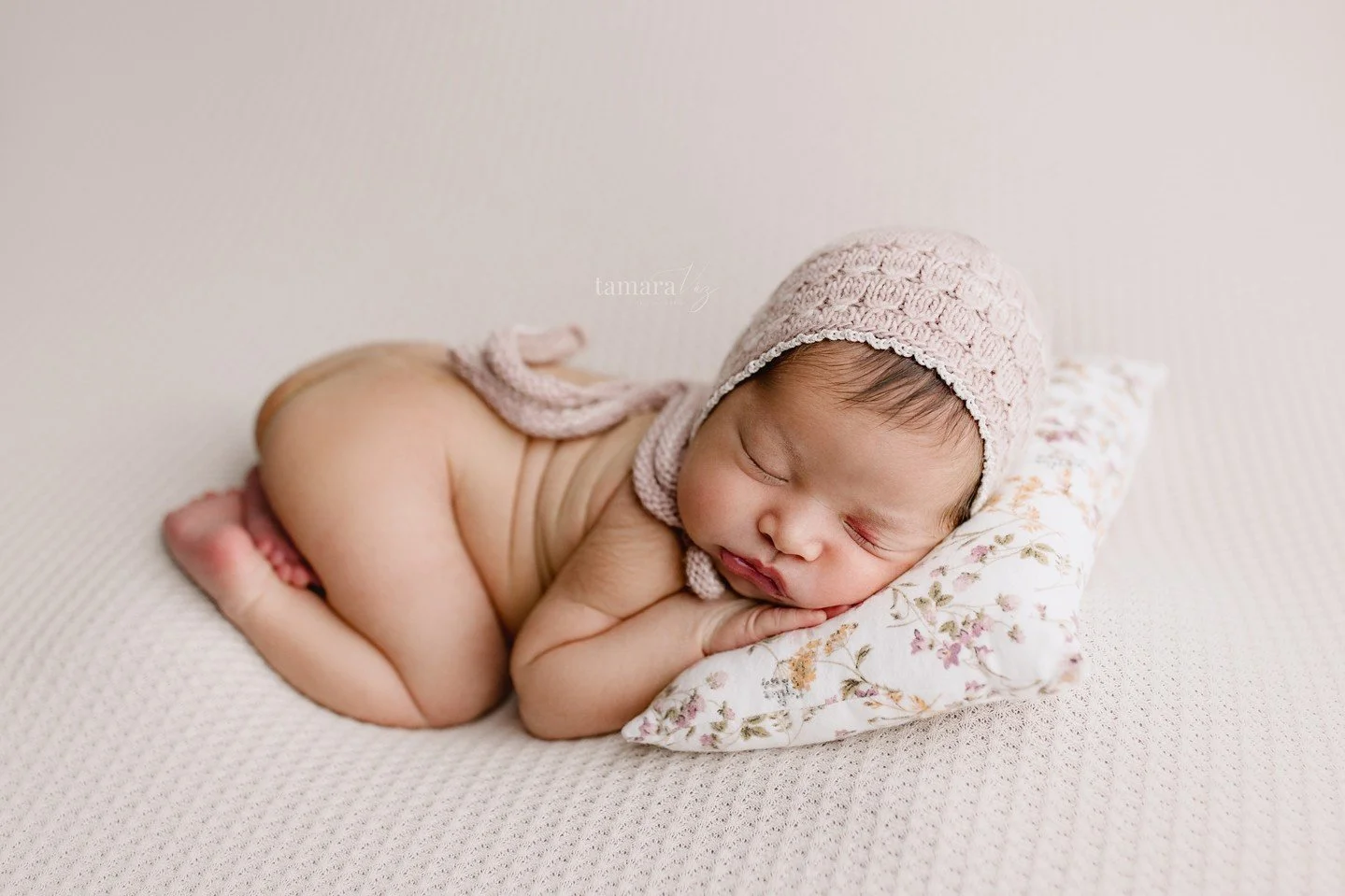 Squishy baby rolls!! ⁠
⁠
Tiny, perfect, and endlessly loved. 🤍⁠
⁠
Every time I photograph a newborn, I&rsquo;m reminded how fleeting these moments are&mdash;the little stretches, the soft sighs, the quiet warmth of a brand-new life. These portraits 