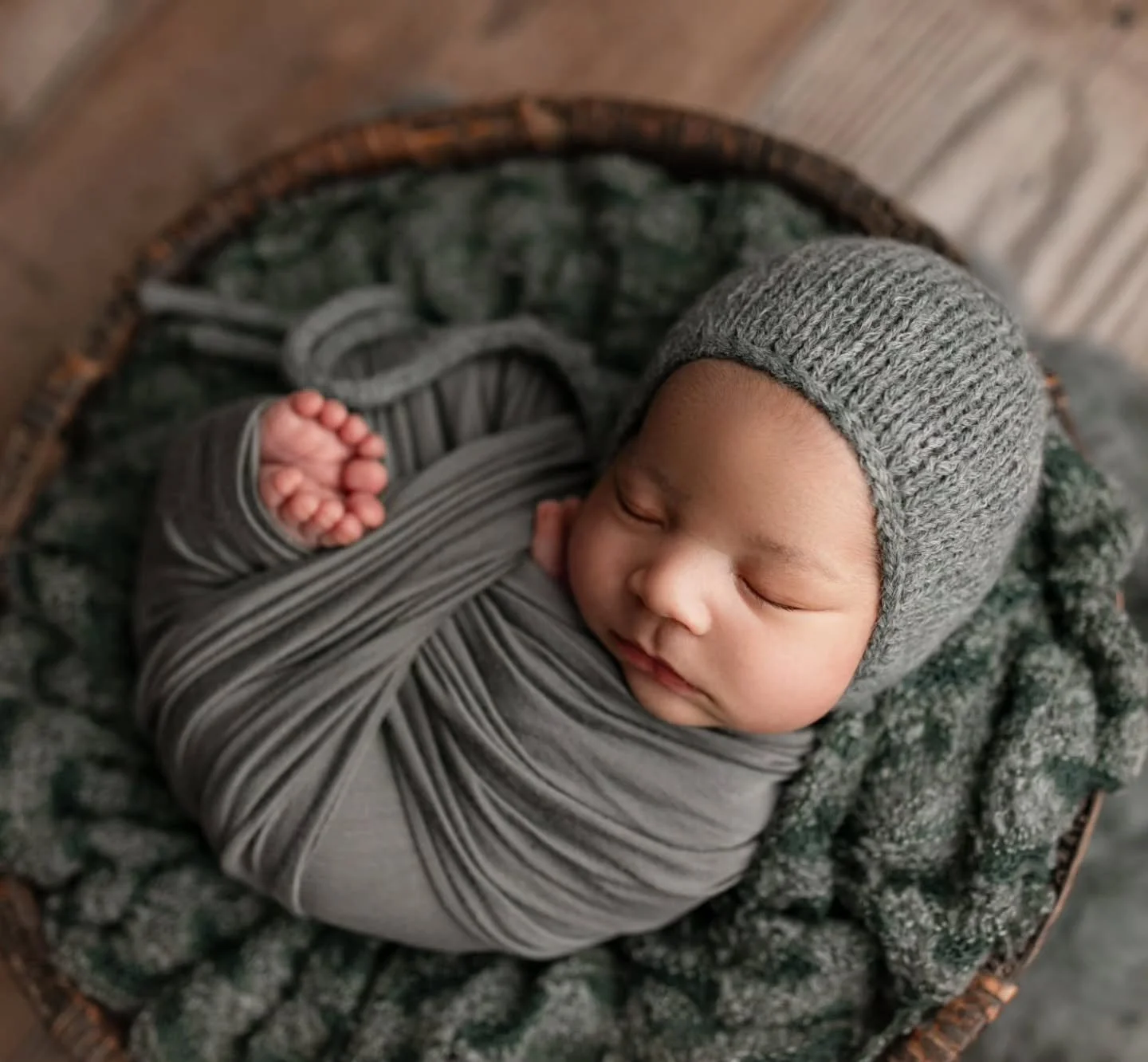Final edit!

What do you guys think? 

Nj newborn photographer, nj baby photoshoot, newborn posing, portrait photographer, Tamara Vaz Photpgraphy, baby in a basket

#njphotographer #njbaby #njmom #momblogger #viral