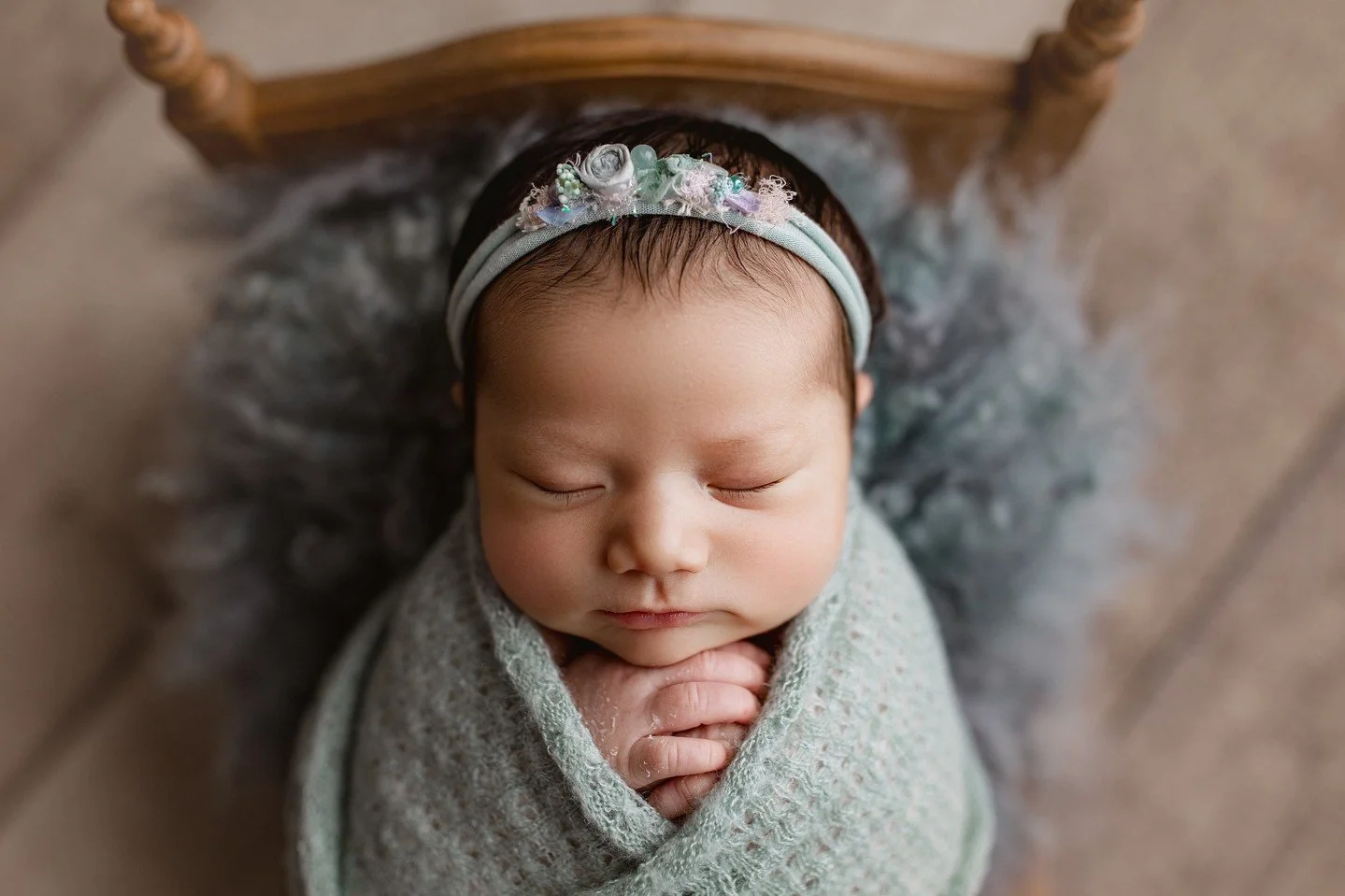 🩵⁠
⁠
One of my favorite shades on girls!⁠
⁠
⁠
nj newborn photographer, baby girl, newborn baby, 2026 baby, nj baby photoshoot⁠
⁠
⁠
Want to know more about our customized sessions?  Contact us by clicking on our link in Bio!⁠
⁠
⁠
Newborn sessions are