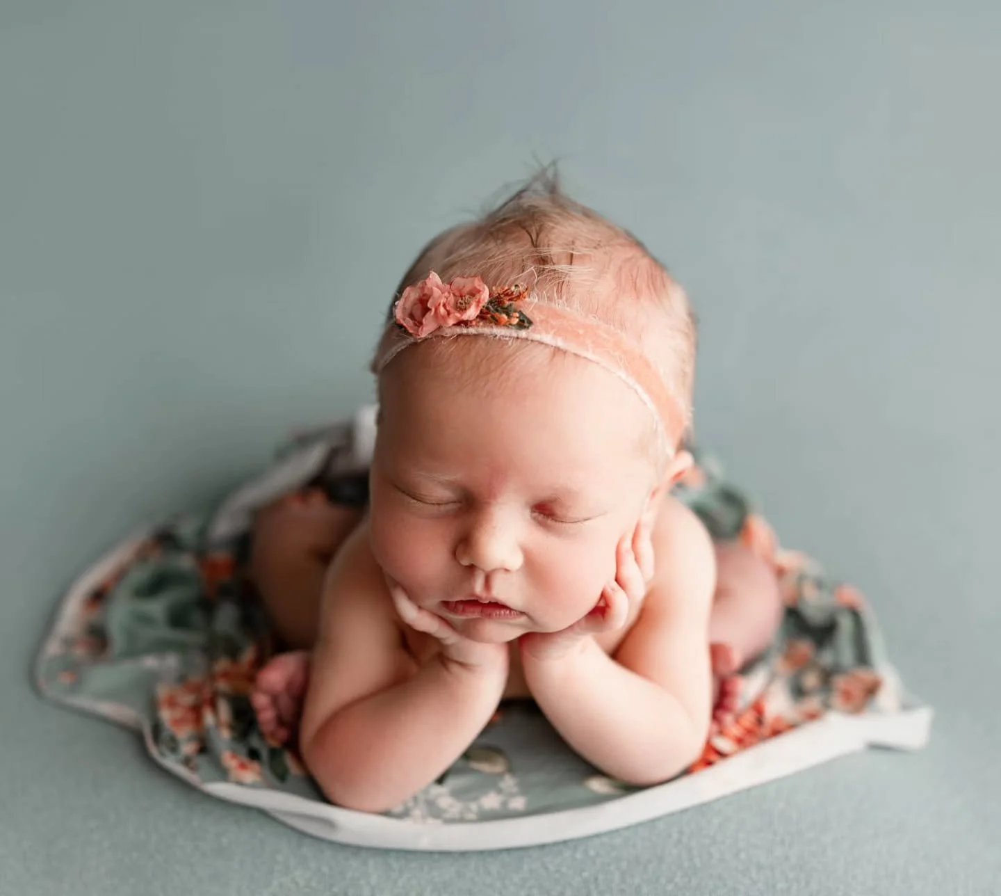 Just perfection... that little mohawk got me! 
 😍

Nj newborn photographer, froggy pose, newborn photography posing, cute baby girl, summit photographer