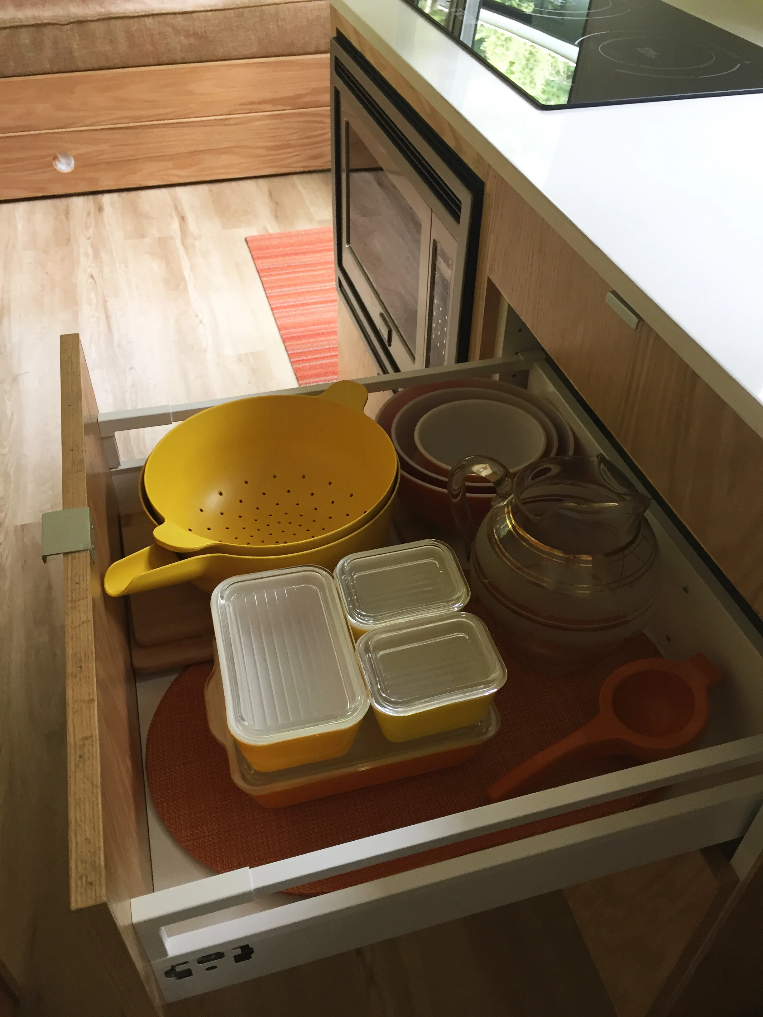 kitchendrawer.jpg