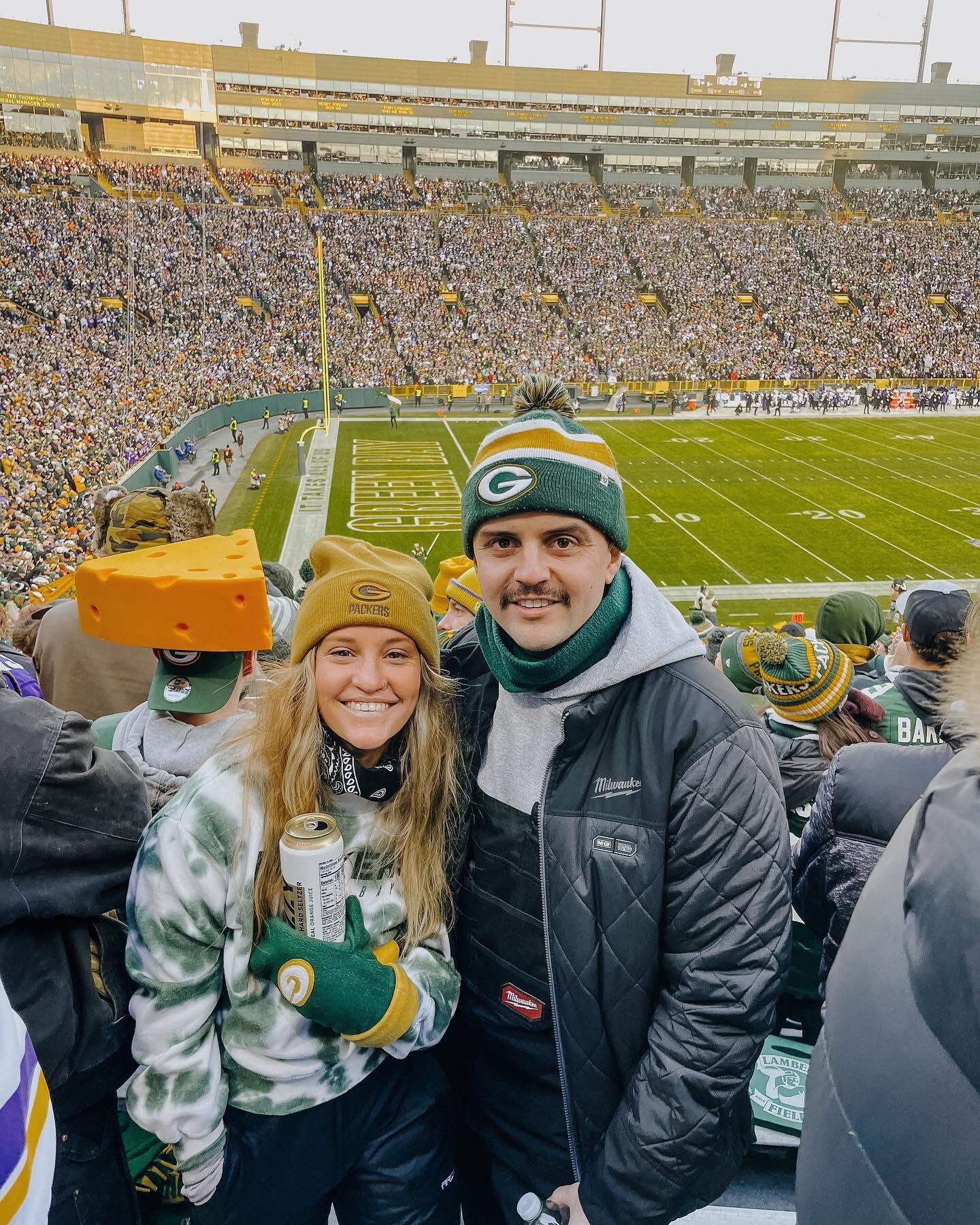 the burkes and the packers - name a better way to start 2023 !