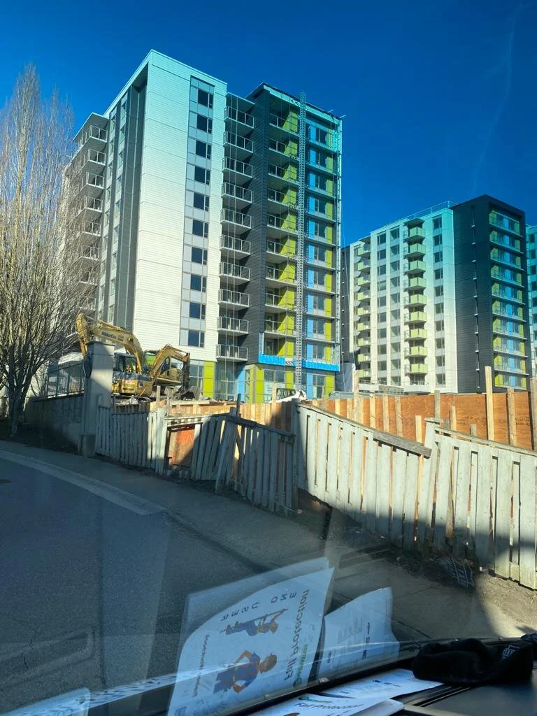 Interior Caulking, Vancouver, 200 units