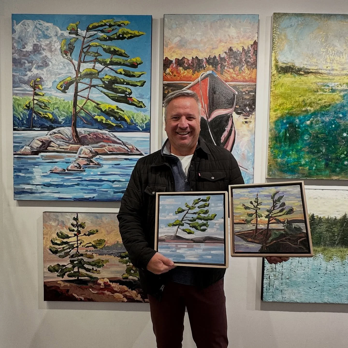 NEW✨ Always fun to have David Carmichael drop by the gallery to deliver us some new paintings! If you are looking for a beautiful little piece for a gift this holiday we just got in some perfect small 12x12&rdquo; pieces ! 

Drop into the gallery soo