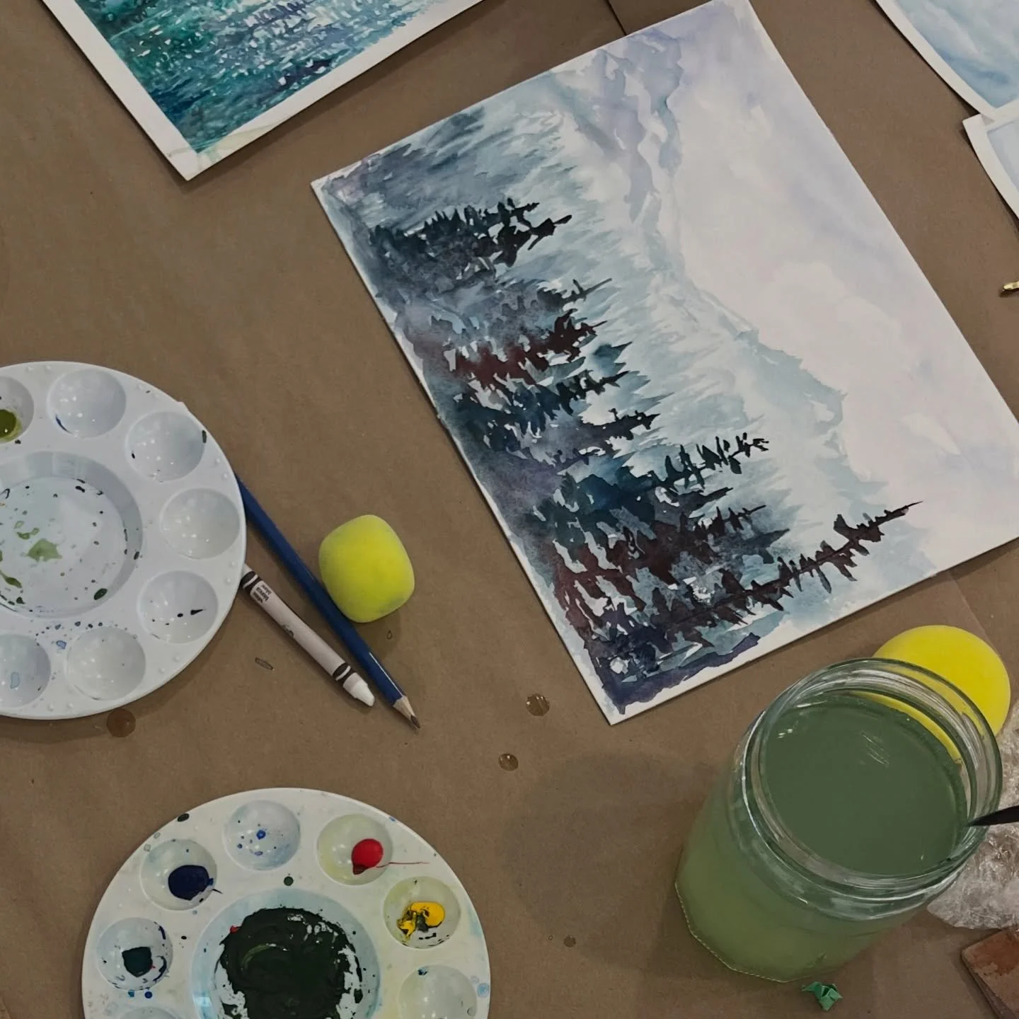 Another lovely Sunday afternoon in the studio with Tanya Fenkell teaching an intro to watercolour workshop.  Only a few spots left in @tanyafenkellart &lsquo;s upcoming level two watercolour class at the end of the month - be sure to join soon! 
Link