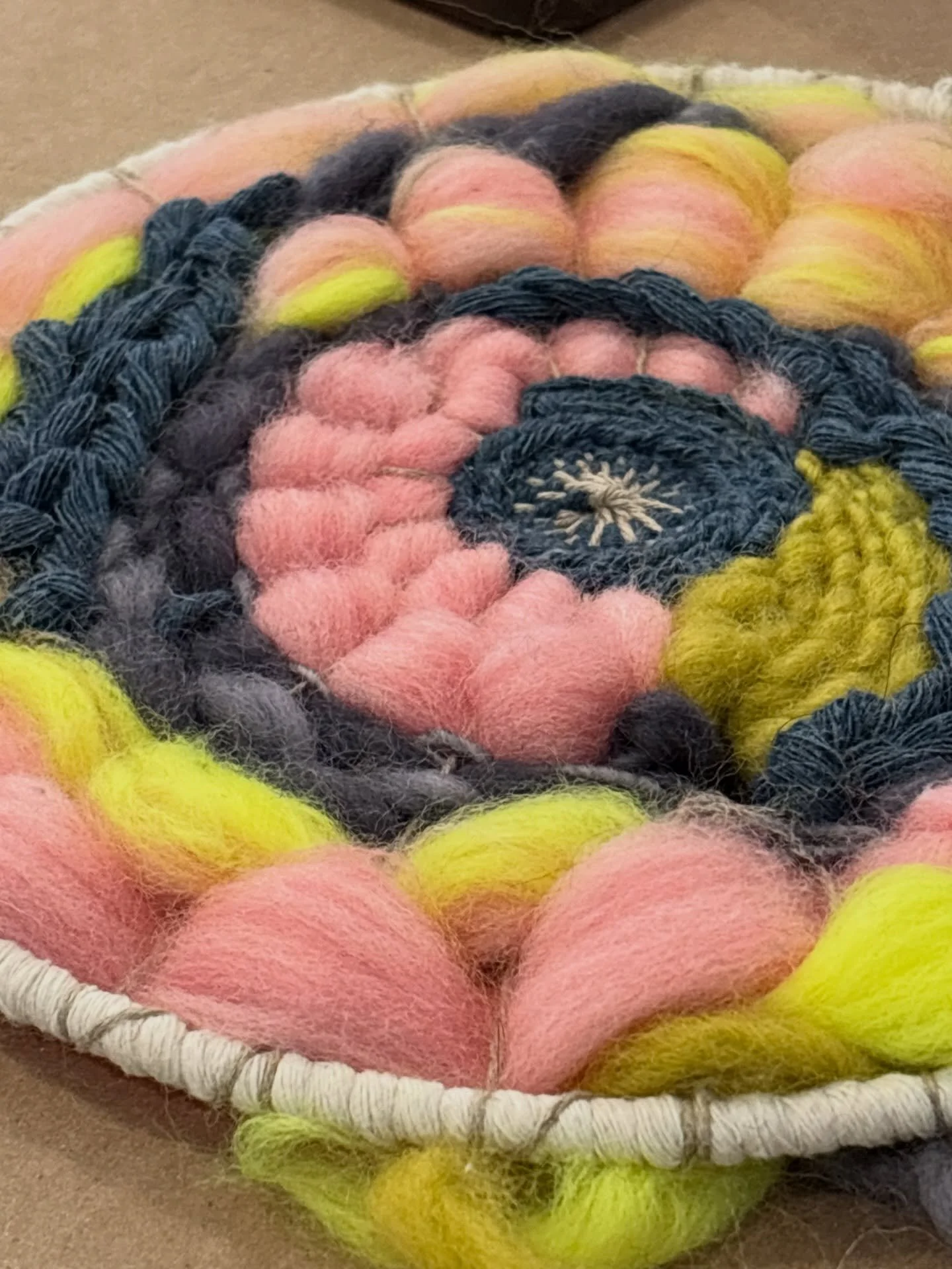 Another fabulous afternoon in the studio creating! Today we had the pleasure of Kathleen Yamazaki @covenofcolour hosing a wonderful circular weaving workshop. Everyone created such lovely works. 

If you are interested in joining upcoming workshops h