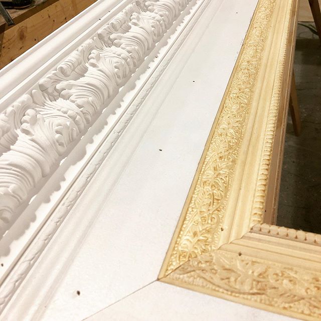 Custom made 10’ wide and 8‘ tall events frame with decorative molding and trim! ✅ we made this for our friends @ajoywallace for their 30 year aniversary! What do you all think? Need a custom milwork piece made? Call or send us an email for more info.
➖
➖
➖
#miamicncrouter #interior #art #cnccutting #architecture #interiordesign #engravings #wynwood #prototyping #brickell #interiordecor #instagood #millwork #beautiful #design #commercial #installation #walnut #workshop #molding #marketing #decor #art #wood #custom #event #miami #decorative #frame
