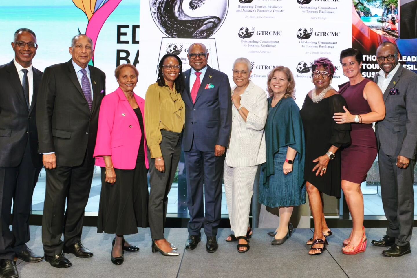 We were humbled to be amongst the persons and organizations accepting the inaugural Tourism Resilience Award from the Jamaica Tourist Board at the Edith Baxter Memorial  Award Luncheon yesterday. 

#Participate #Educate #Elevate🇨🇦🇯🇲