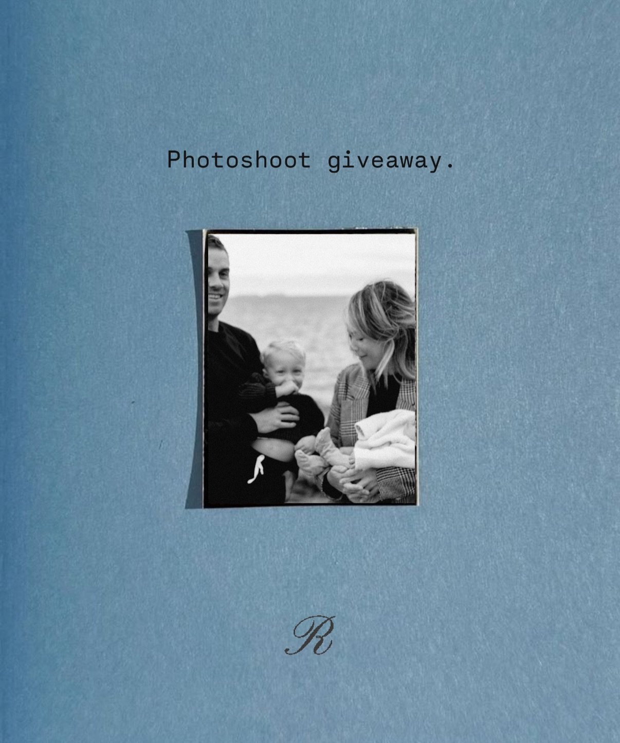 CLOSED. To celebrate the launch of my new photoshoot minis I&rsquo;m offering a giveaway for a spring/summer film session in Victoria!
Giveaway closes Friday March 6 at Noon PST
.
What you win-
A micro mini film (grassy field or on the seaside). 20 m