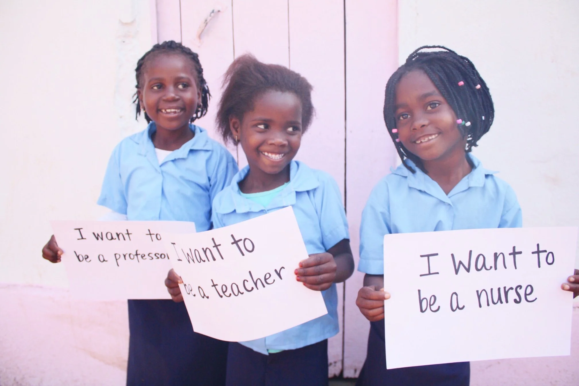 Because of last year's campaign, these three girls, Mayita, Ética, and Gilda, were able to start first grade and start to dream for the future! Kurandza sent 100 girls to school last year, and this year their goal is to double that.