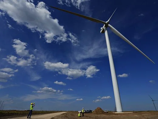 636100790208301644-Hernandez-WindFarm-02.jpg