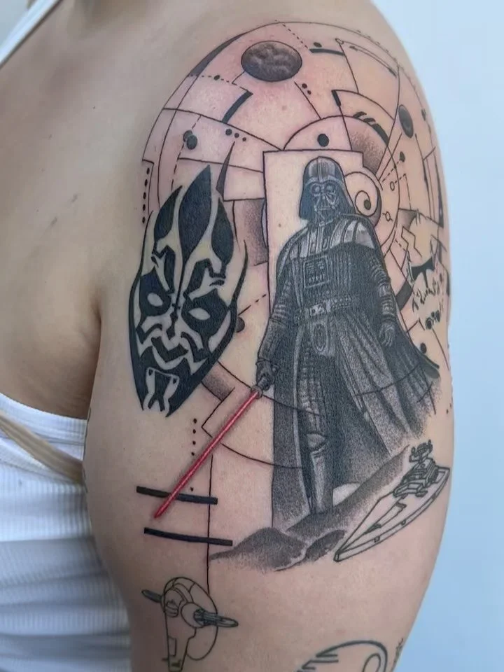 Chipping away at this Star Wars sleeve on @neon_shoes Always stoked to work on it. As always, made at @rareheartstattoo