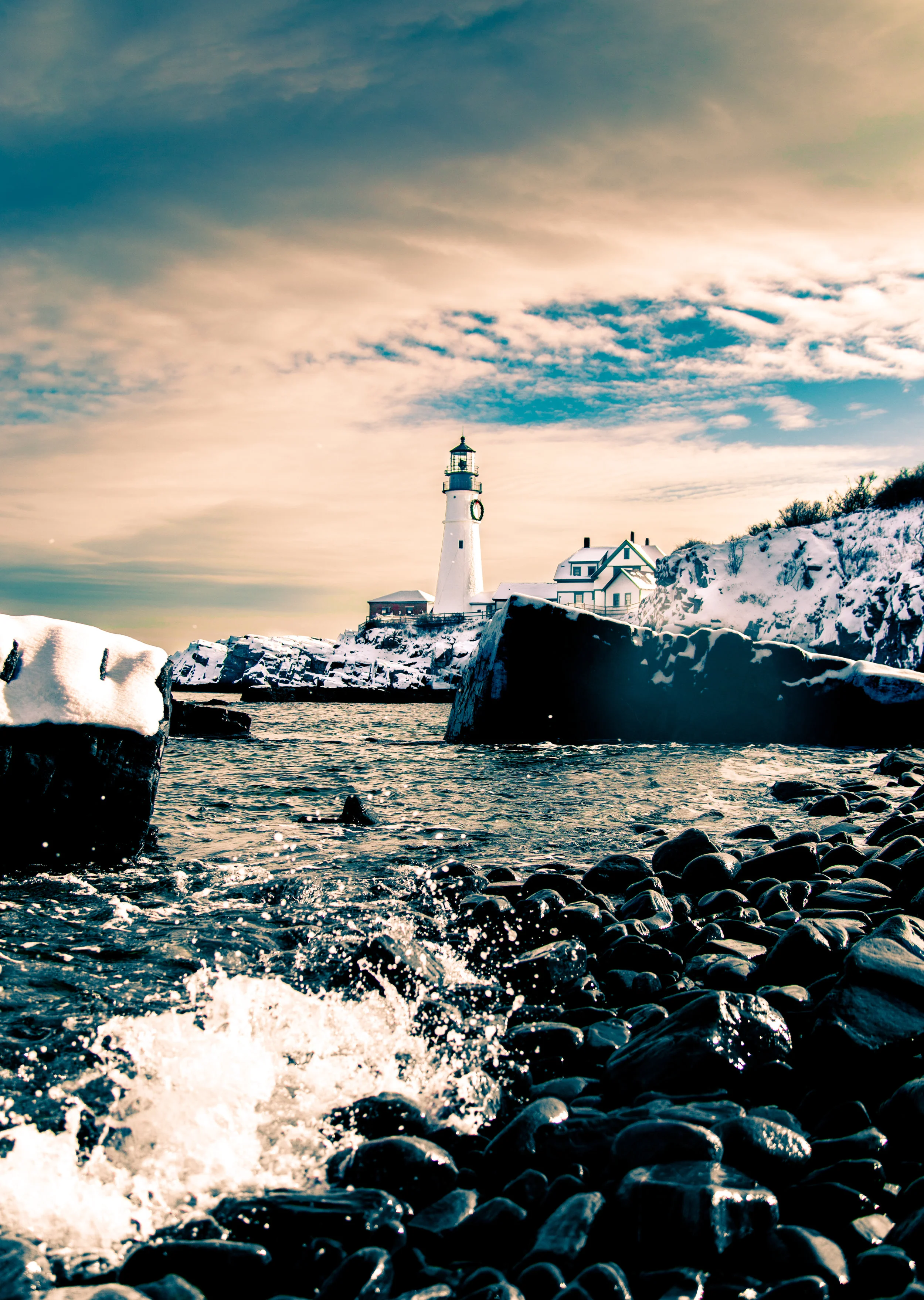PortlandHeadLight-1.jpg