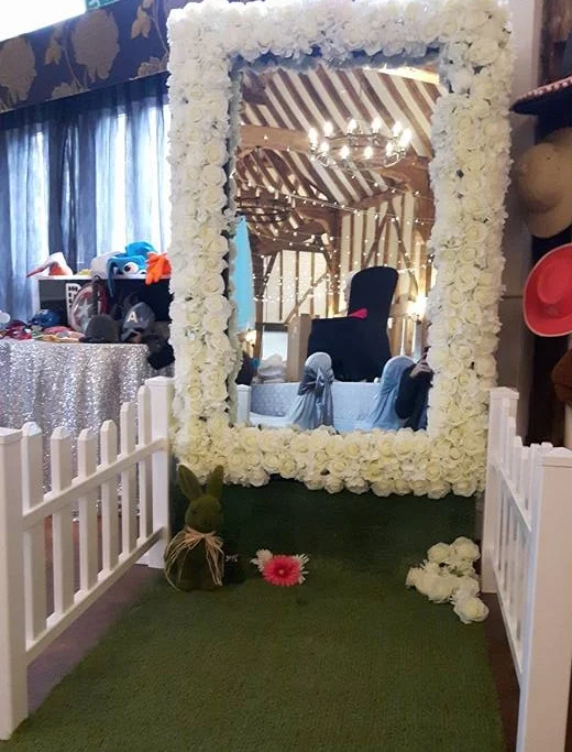 flower frame.jpg