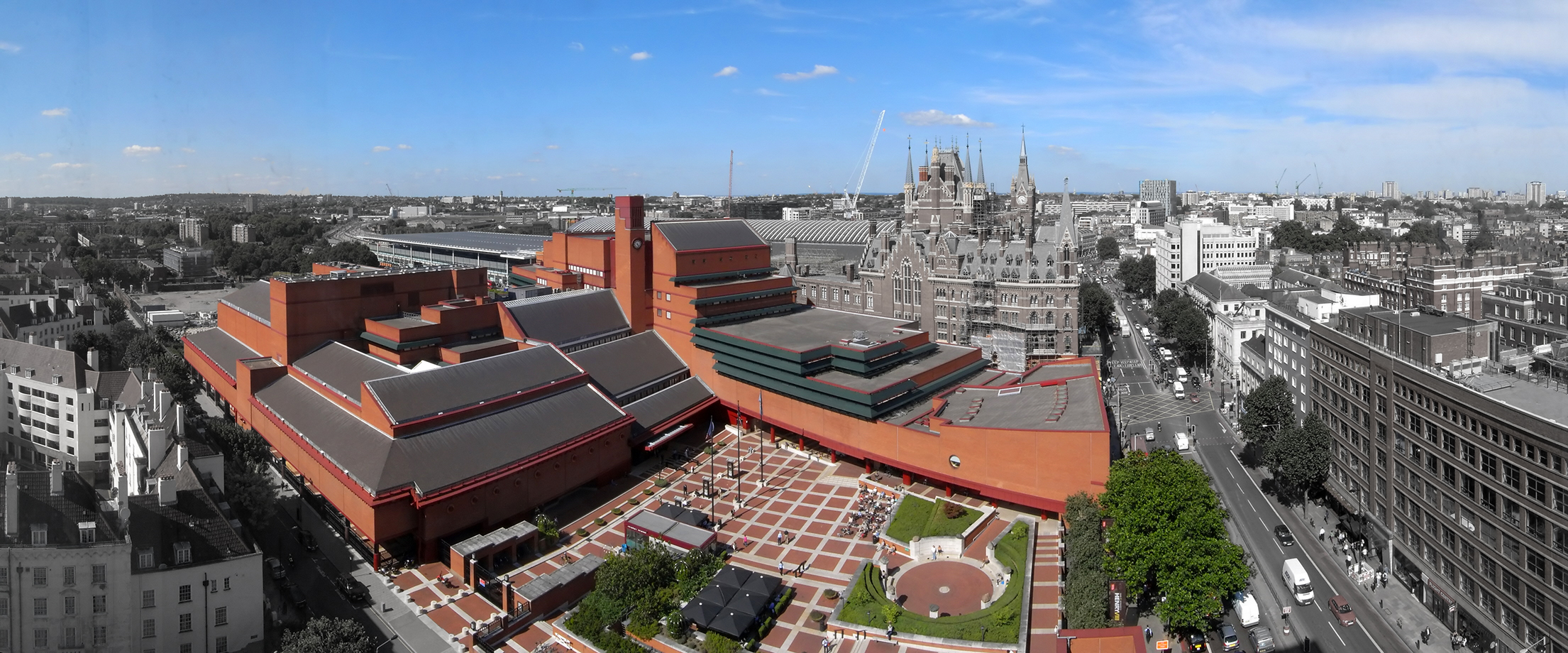British_Library_+_St_Pancras_7527-31hug - Patche99z.jpg
