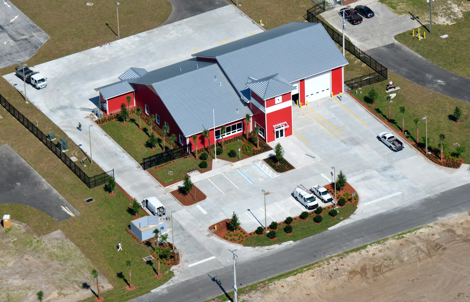 Once-in-a-lifetime "Car vs Cobra" race!