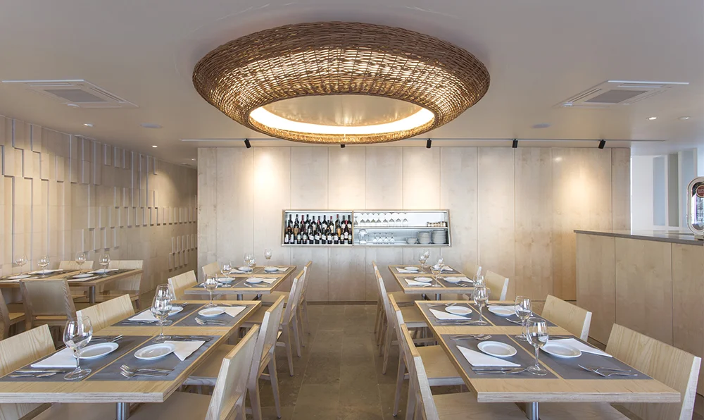 06_Restaurante na Praia da Rainha, Cascais.jpg