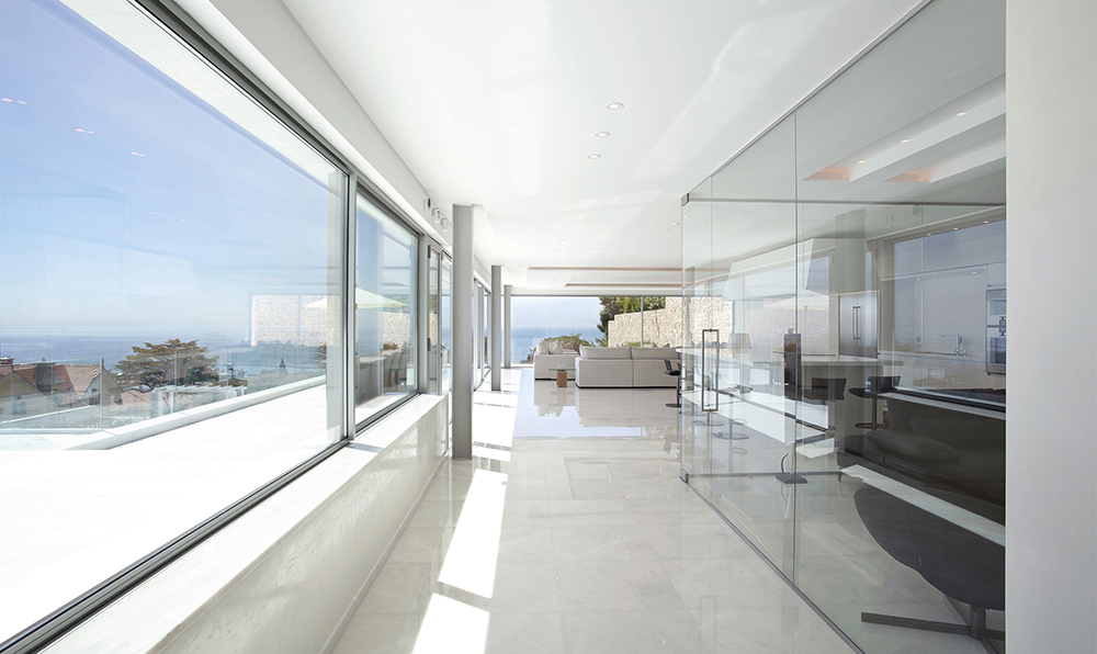 HABITAÇÃO E INTERIORES DE PALACETE NO ESTORIL, CASCAIS