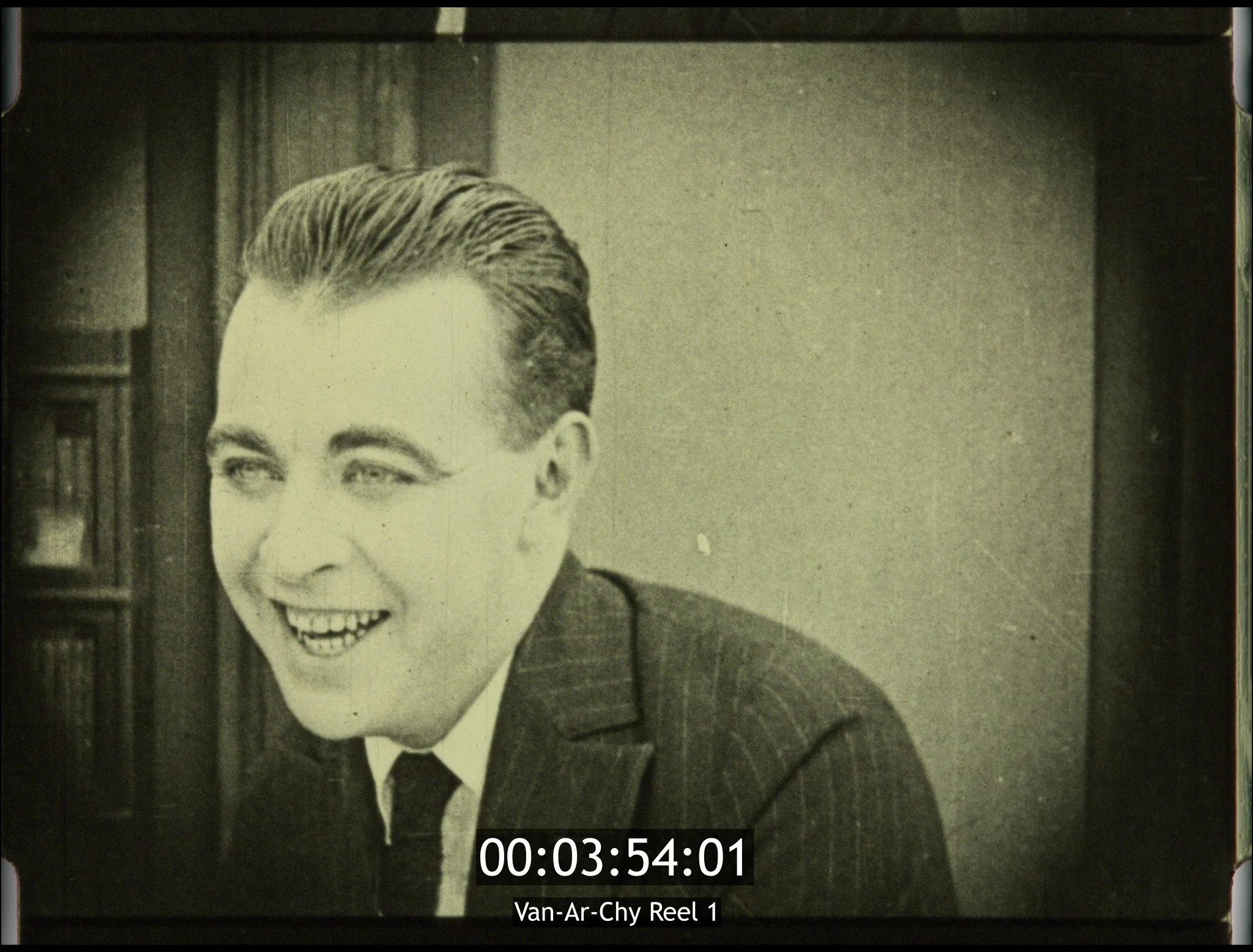 Van-Ar-Chy Reel 1.00_03_54_01.Still005.jpg