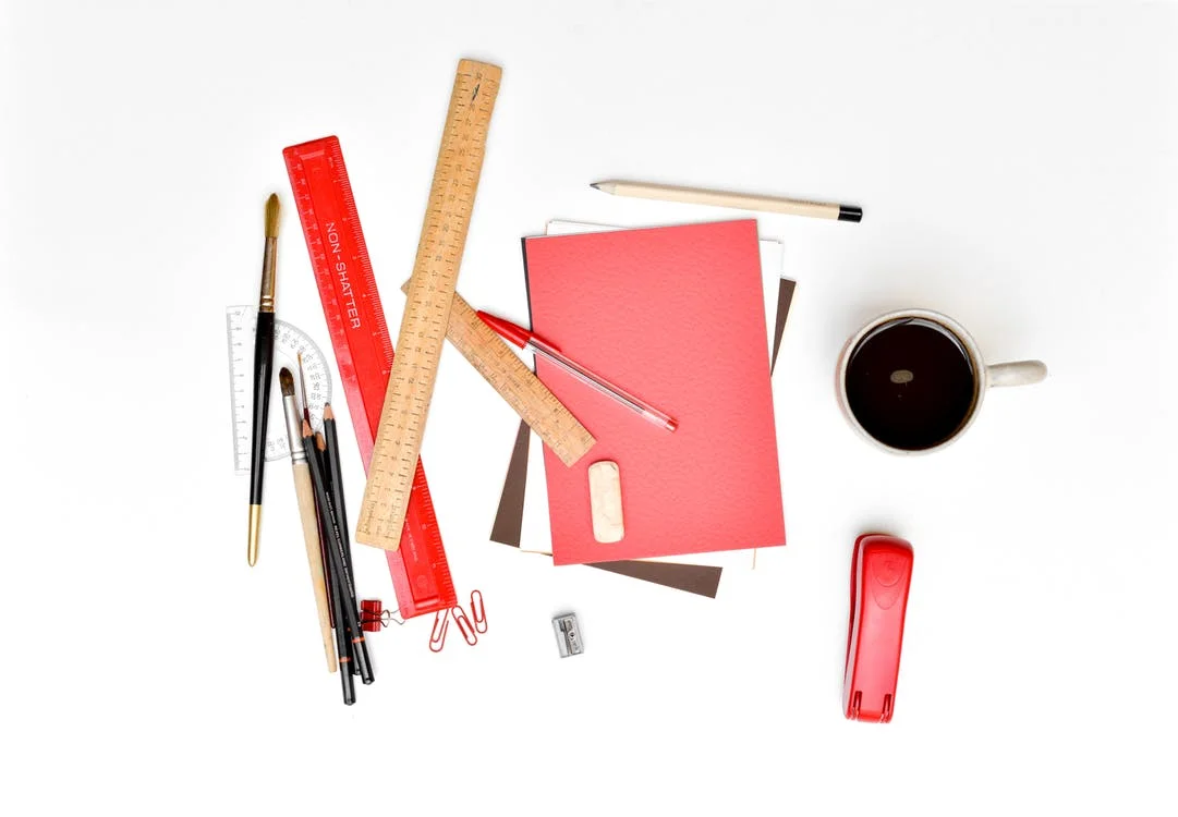 coffee-cup-mug-desk.jpg