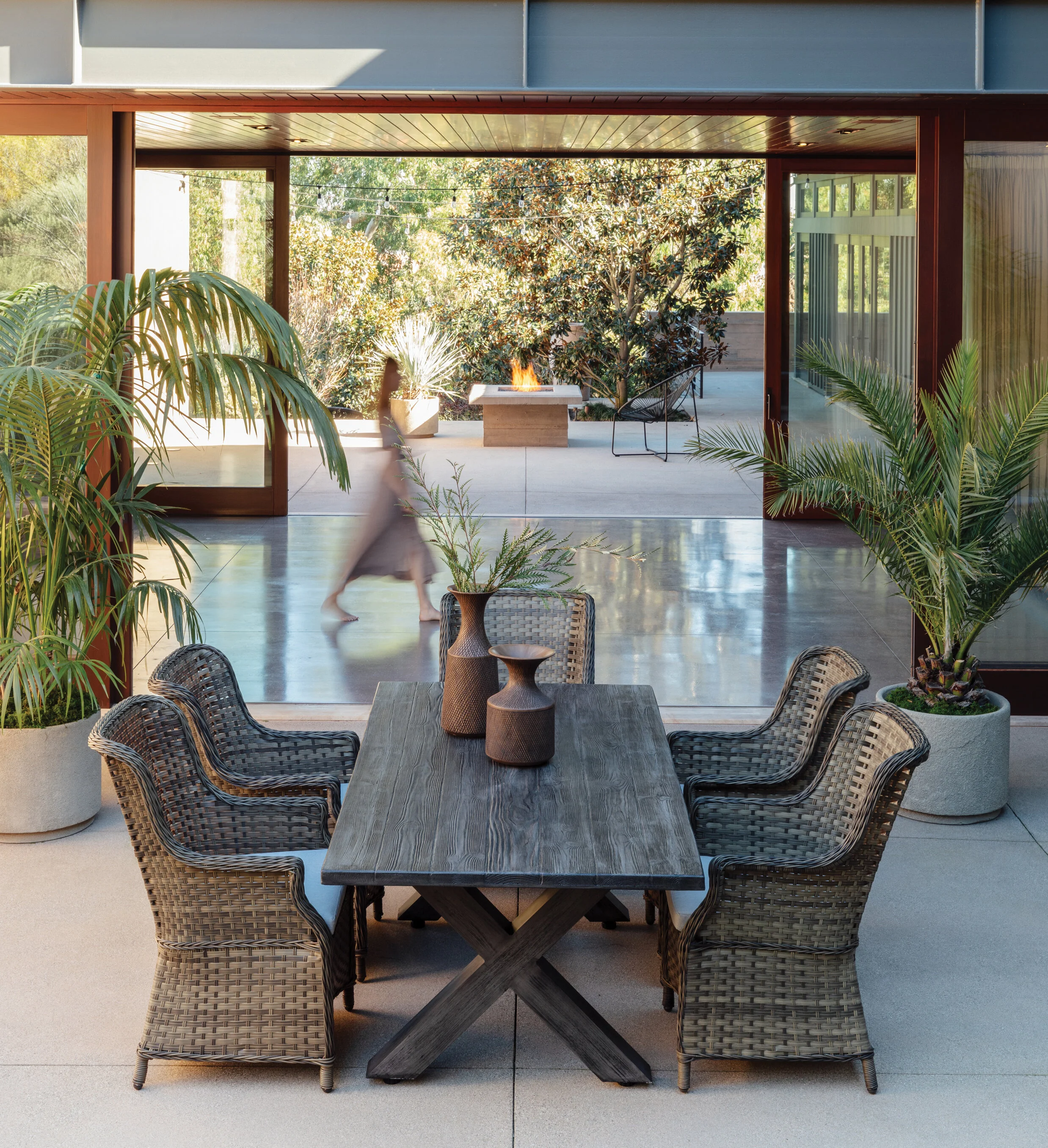 Tortuga-Dining-with-Aventura-Chairs-1446-Final-Edit.jpg