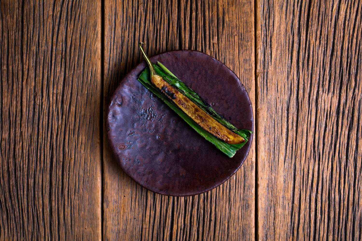 Single Stone Plate