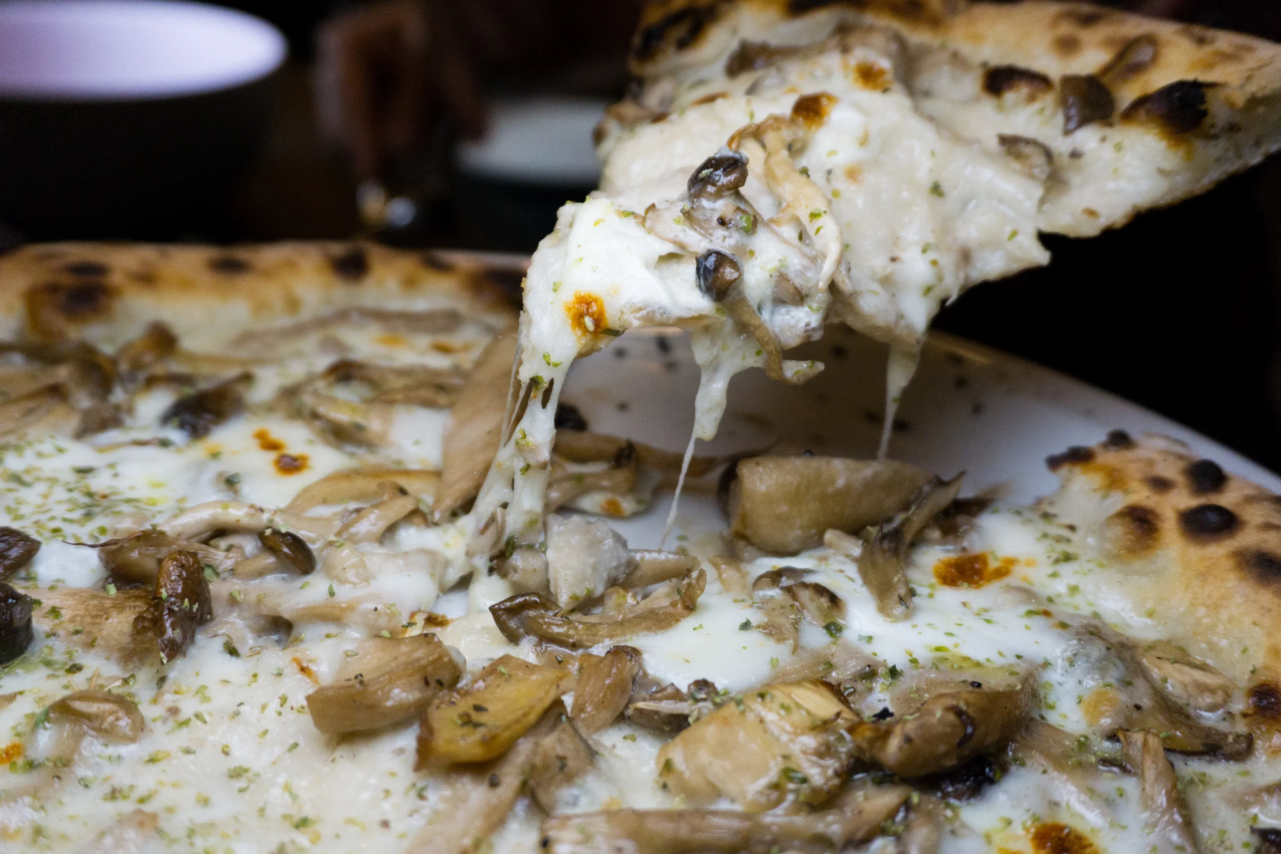 contrada-mushroompizza.jpg