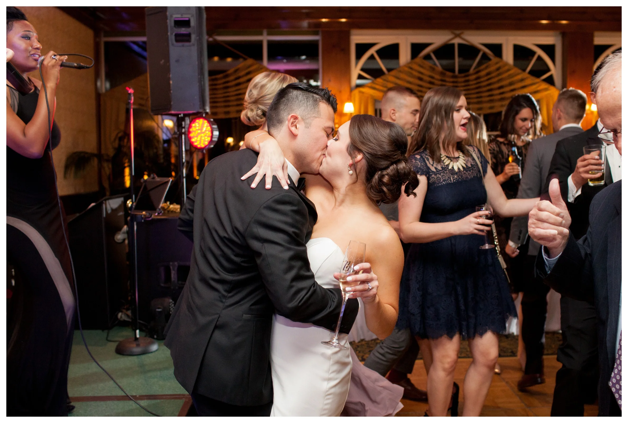the-drake-oak-brook-wedding-day