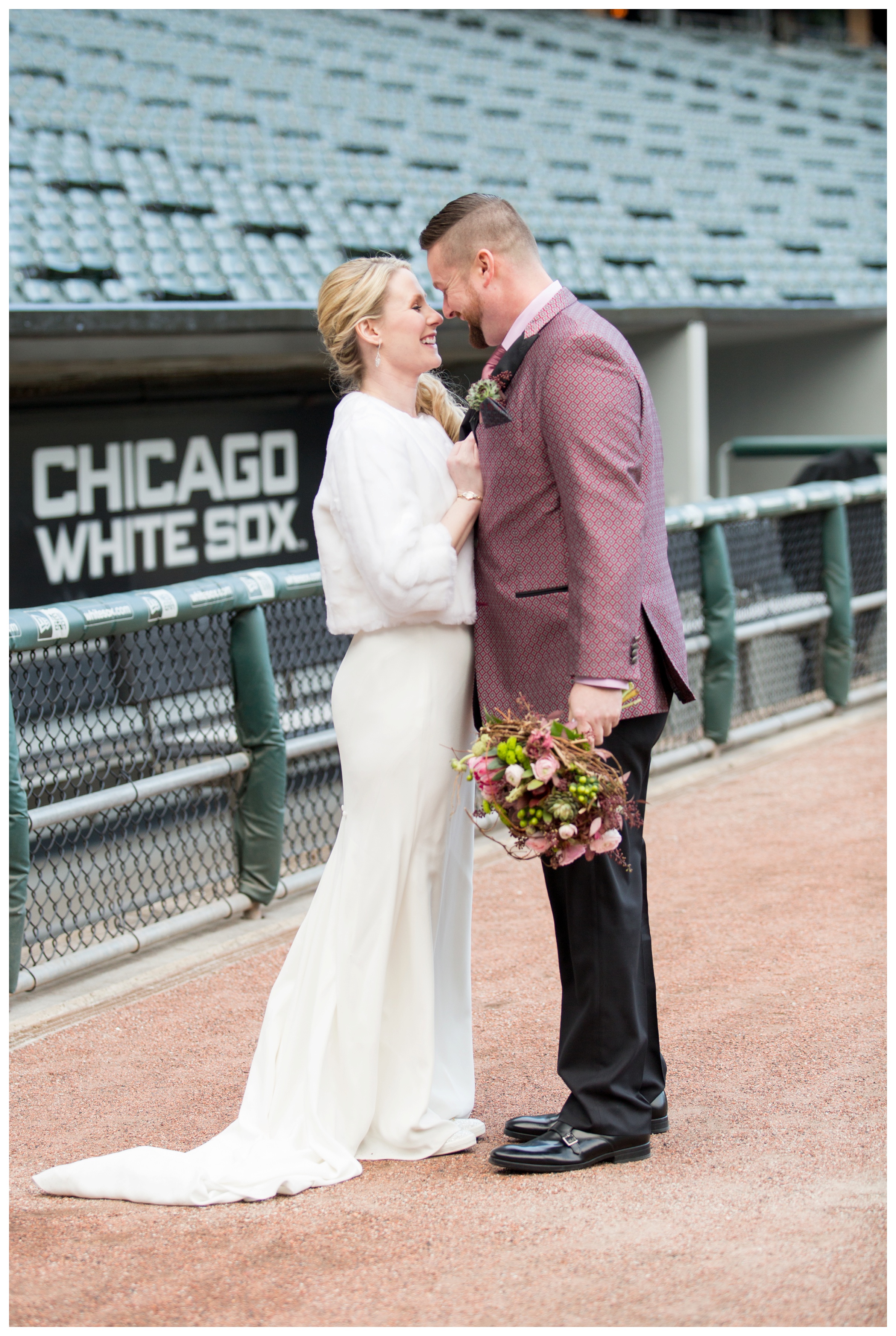 weddings-at-guaranteed-rate-field-chicago