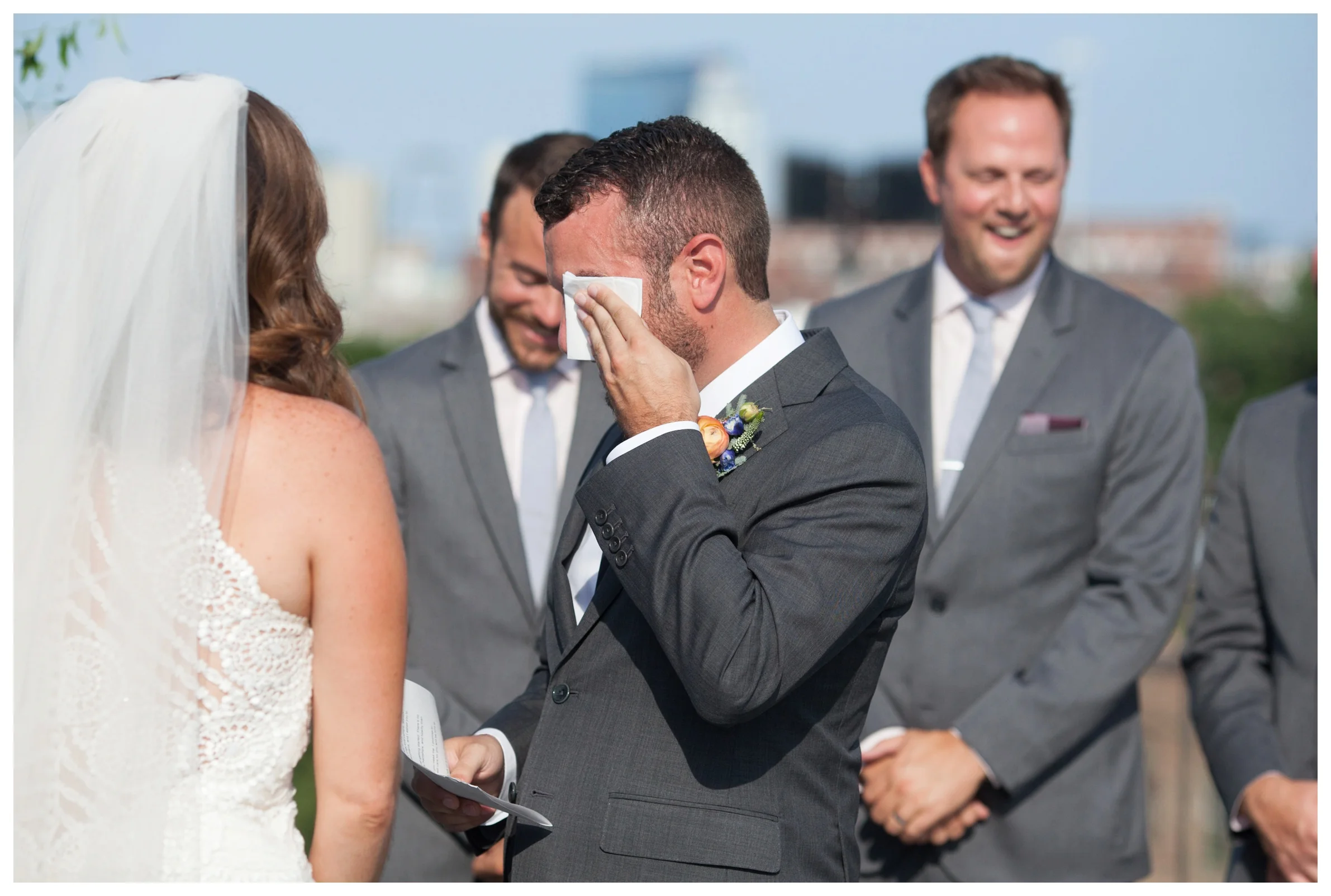 outdoor-ceremony-lacuna-artists-lofts