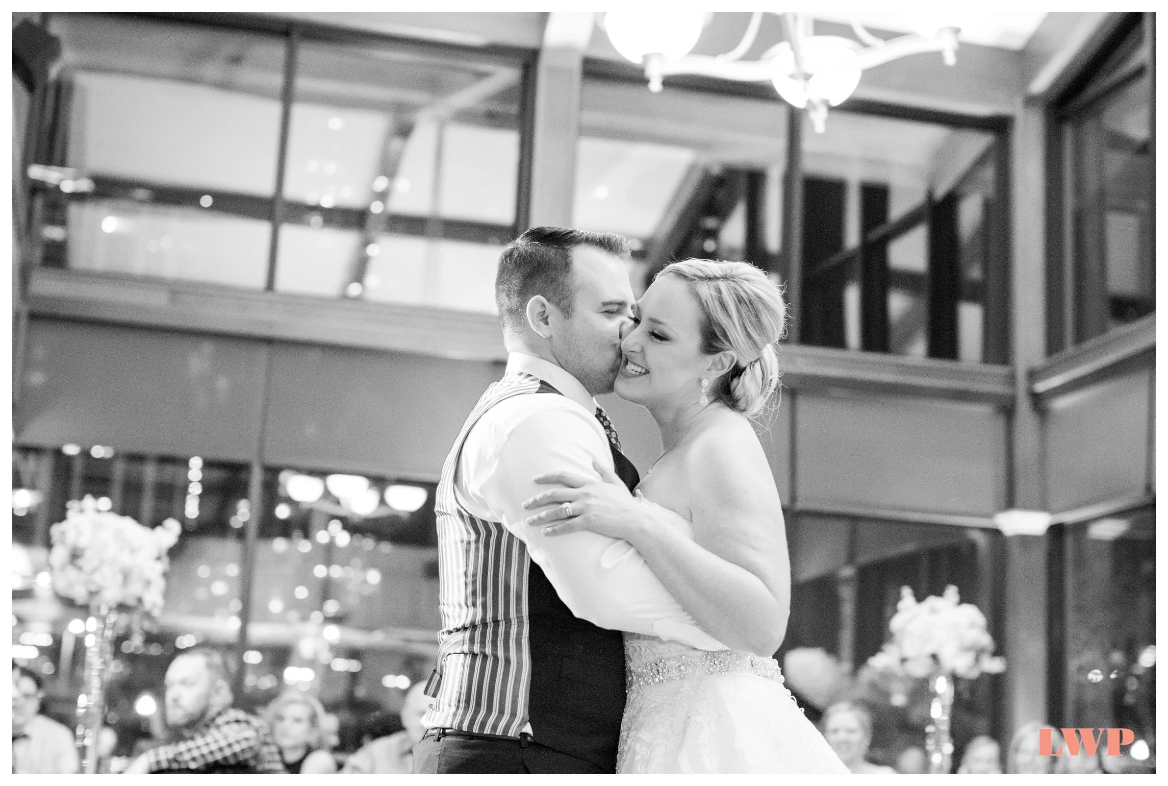 chicago-yacht-club-wedding-photos