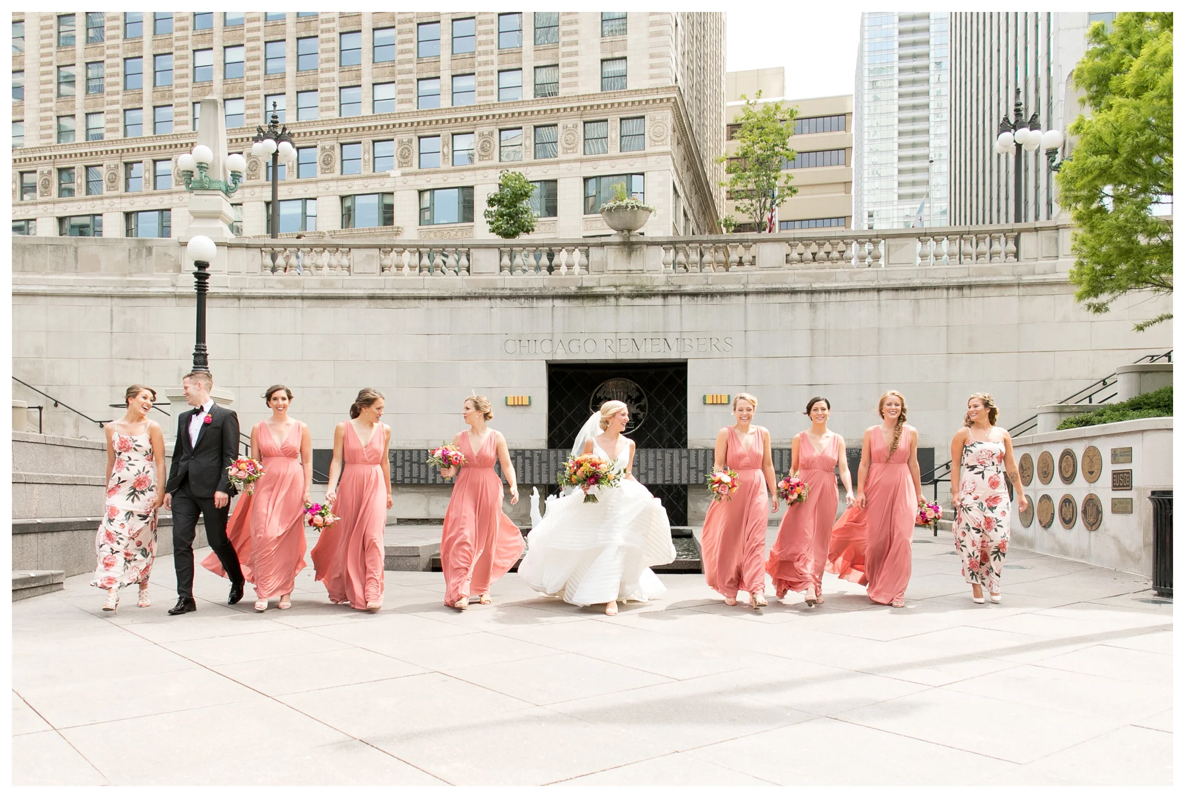 chicago-riverwalk-wedding-photos