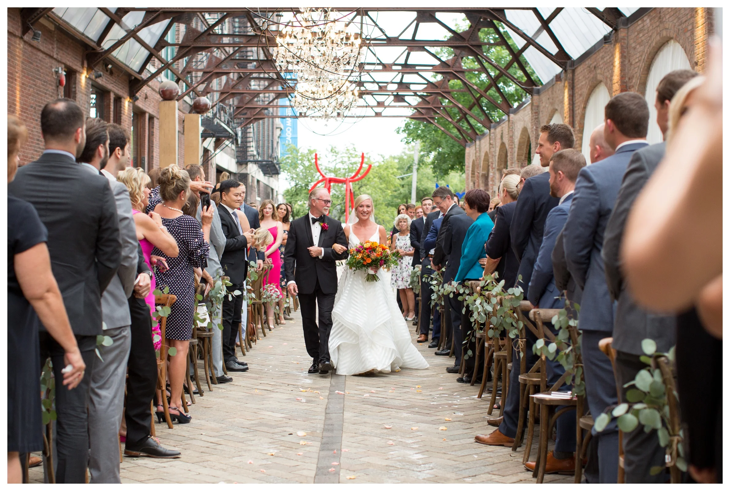 bridgeport-art-center-sculpture-garden-wedding-ceremony