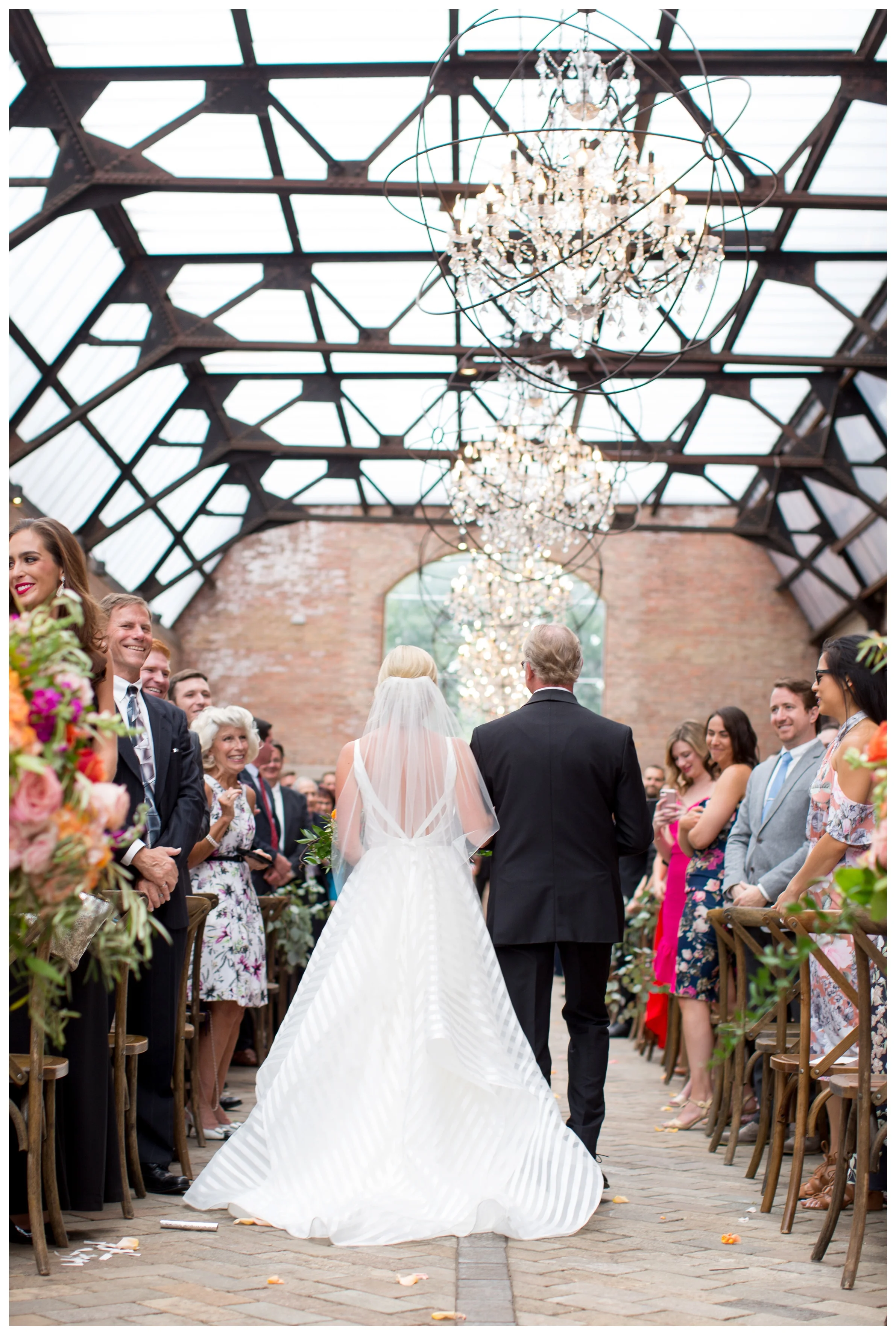 bridgeport-art-center-sculpture-garden-wedding-ceremony