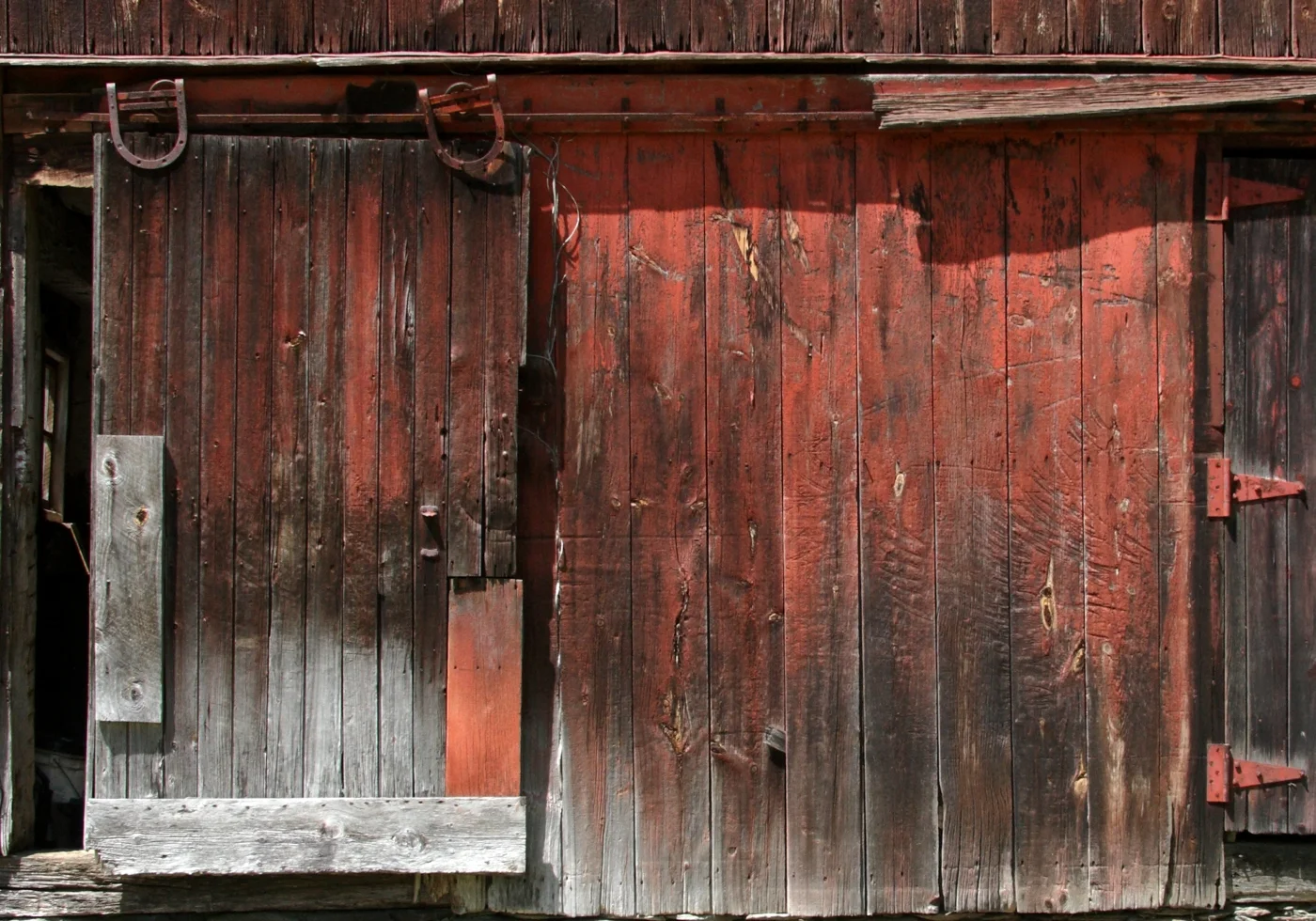 Old Red Barn strtch edits 2 crop 5_9256.jpg
