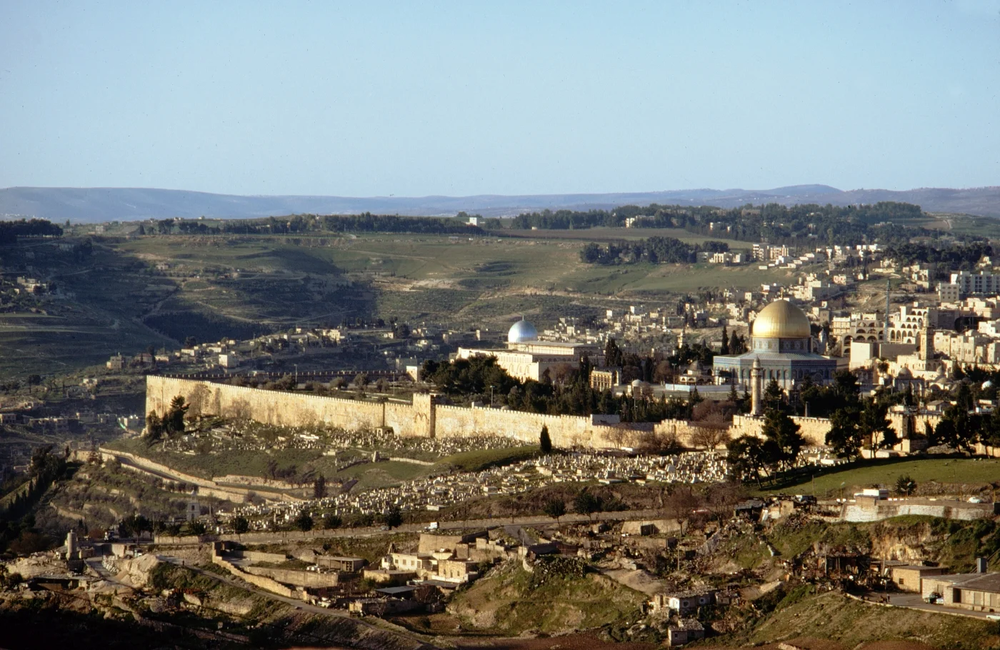 Temple Mount from Mt of Olives Early Morning.jpg