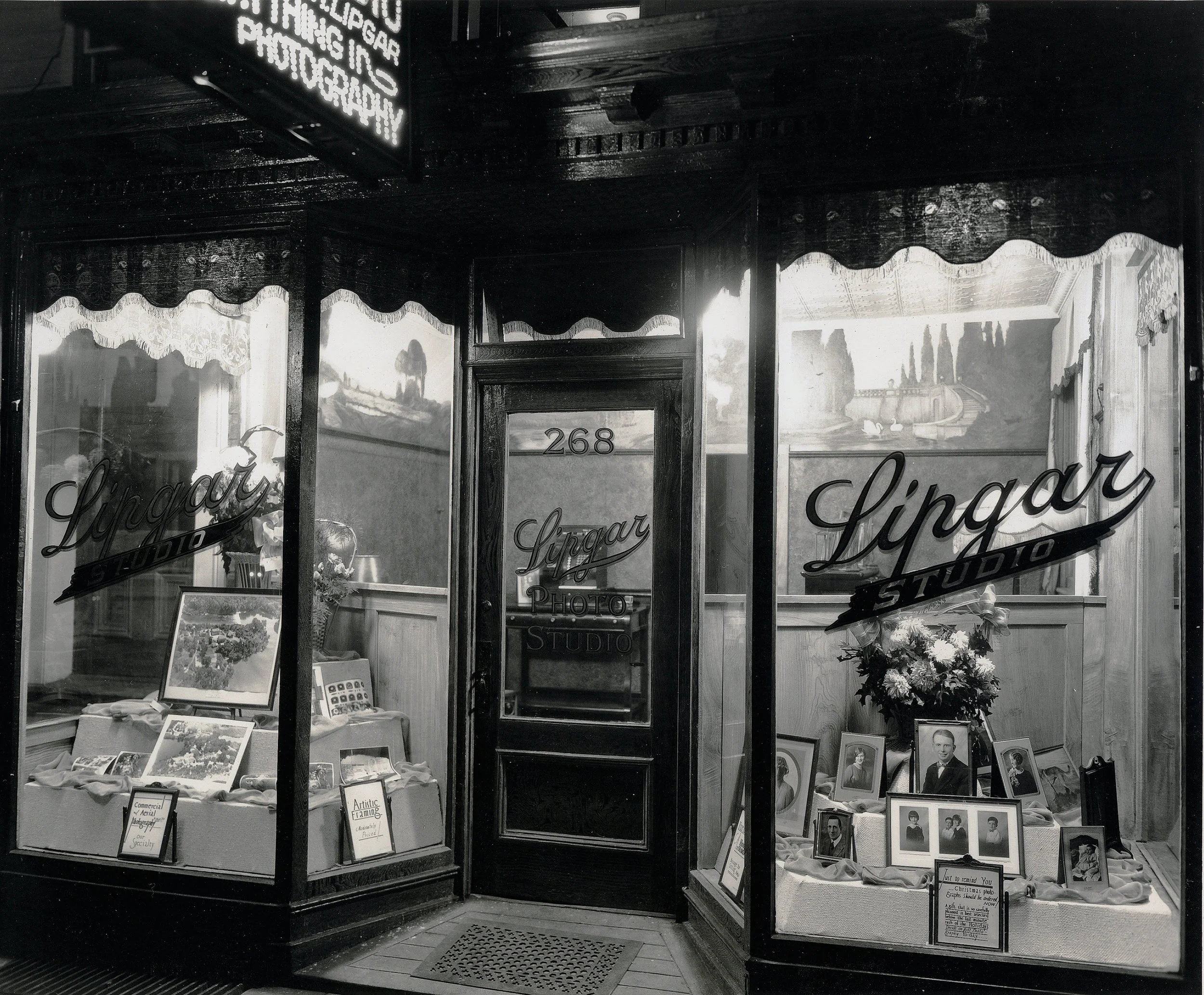 Photo by A. H. Lipgar, Kingston, NY