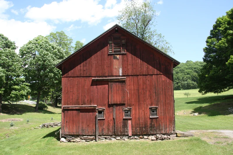 Old Barn Near MillBrook 72.jpg