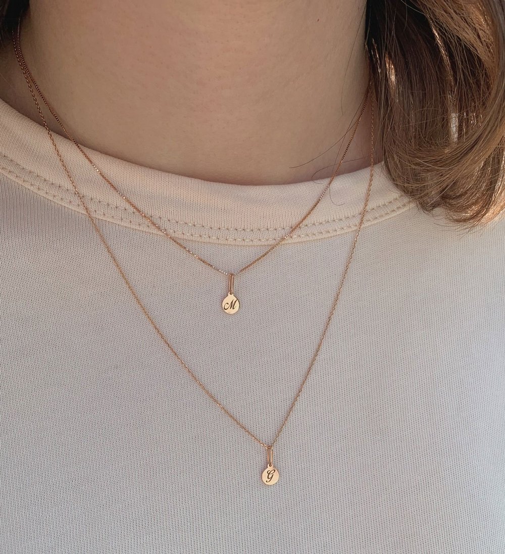 Collana Con Ciondolo Iniziale A-Z In Ottone Placcato Oro - Con Zirconi E Conchiglia, Stile Bohémien, Catena Regolabile - 3