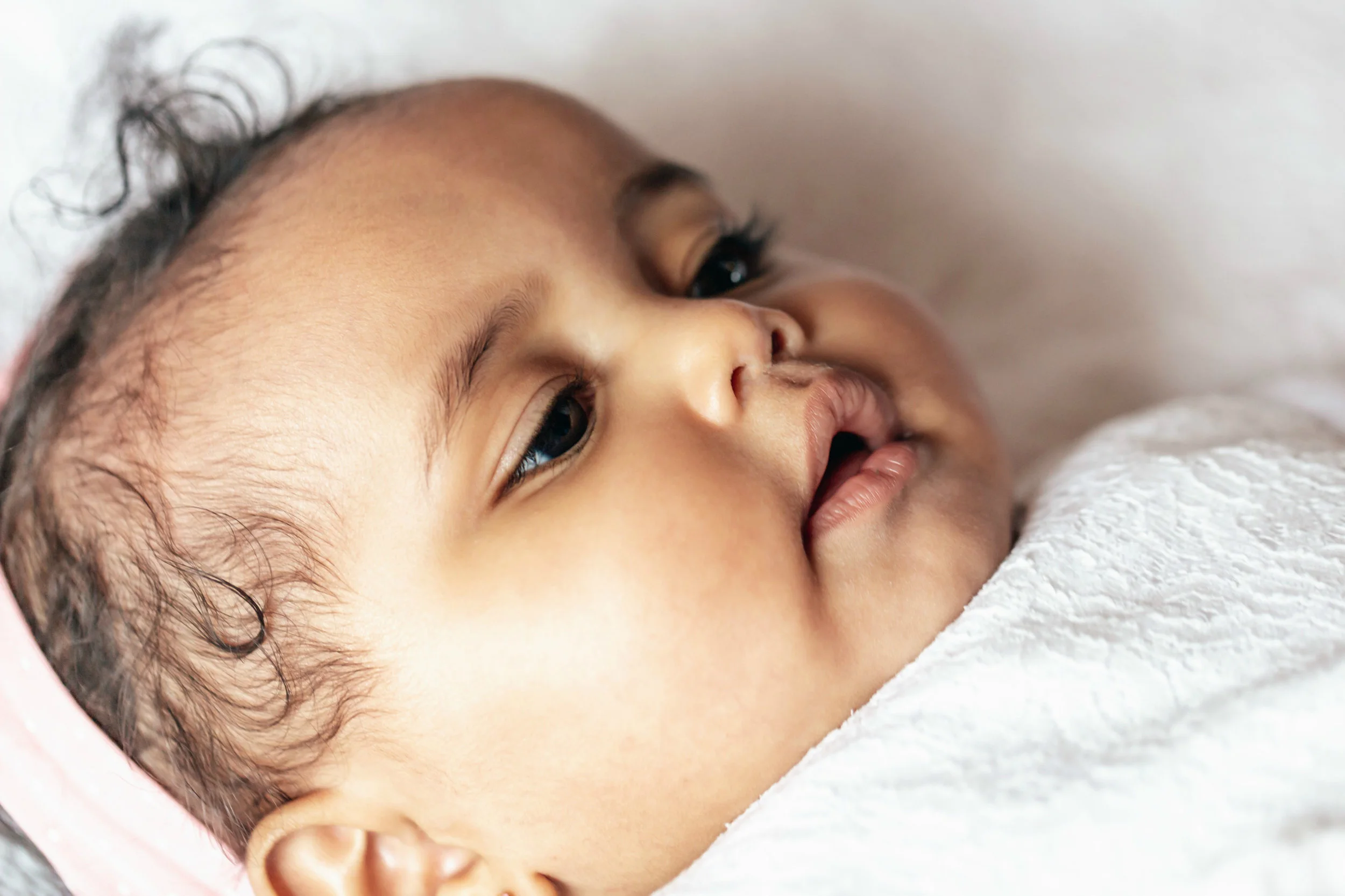 cute-baby-girls-face-close-up_flipped.jpg