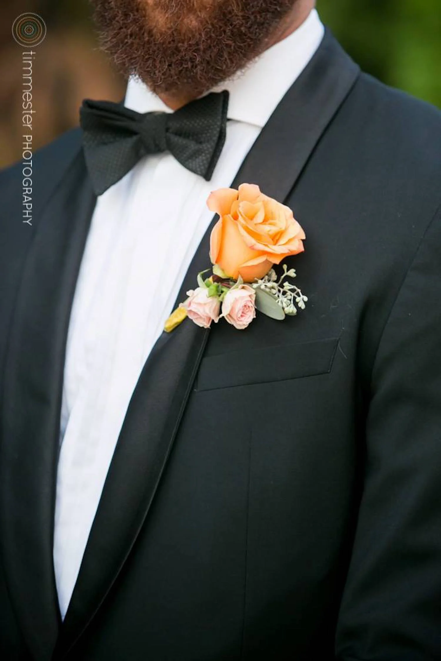 ballroom-table-decorations-gold-samshots.jpg
