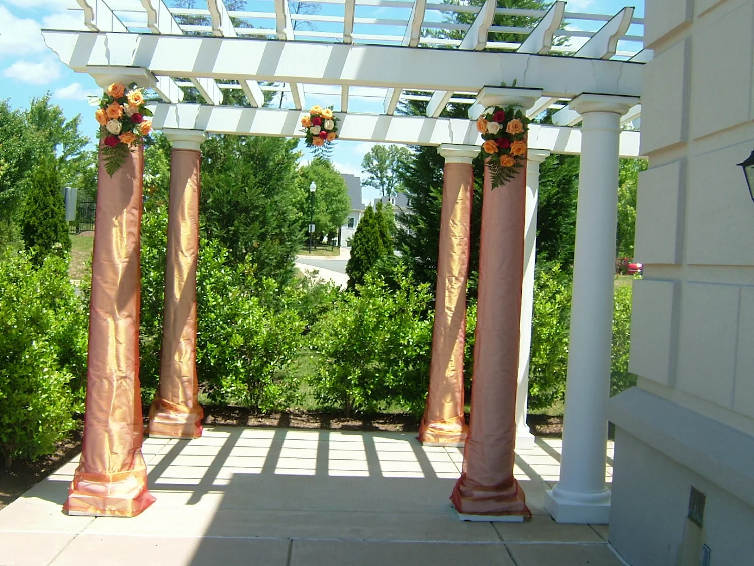 patio-covered-columns.JPG