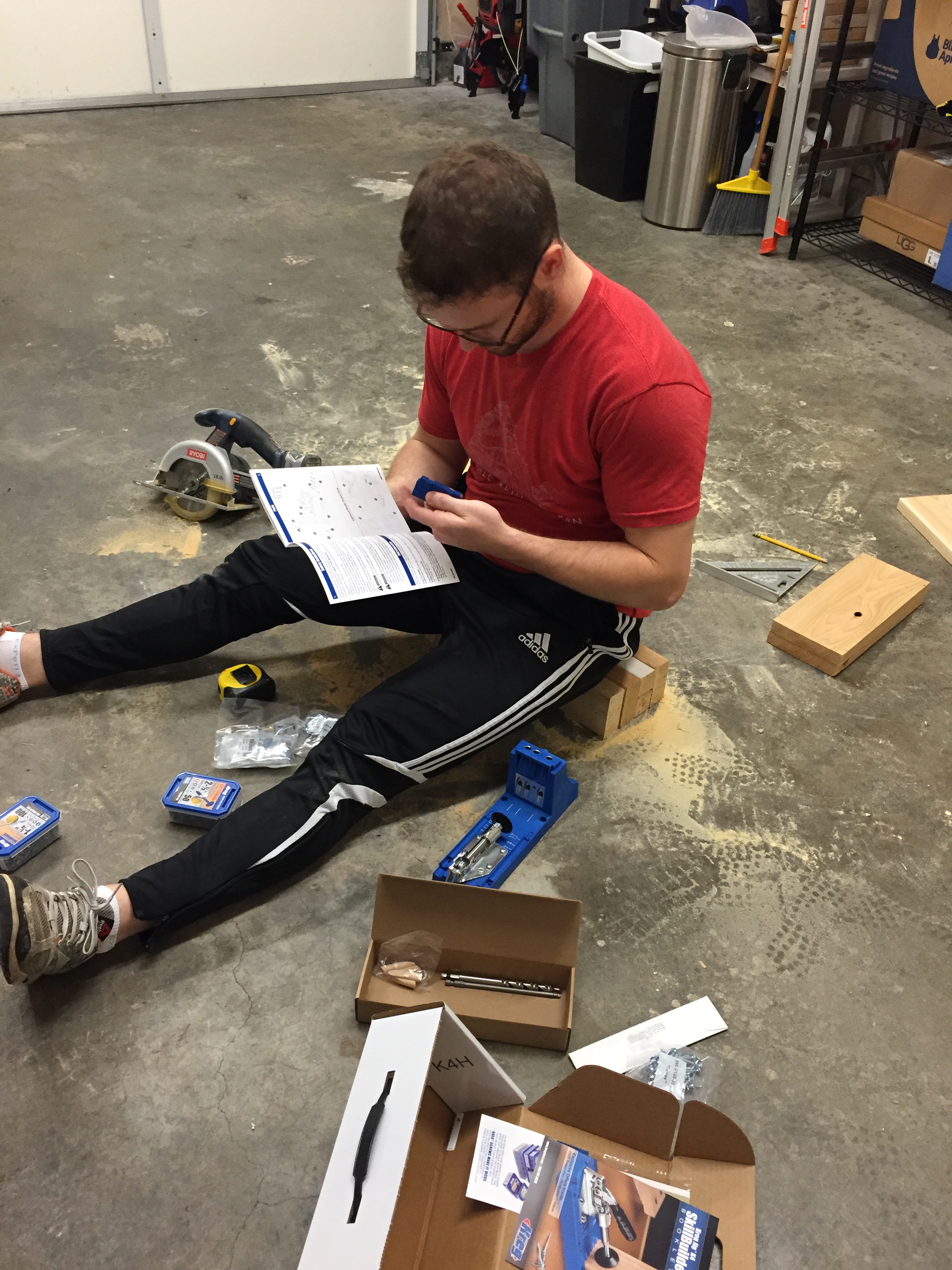Being cool and reading the instructions for the Kreg Jig