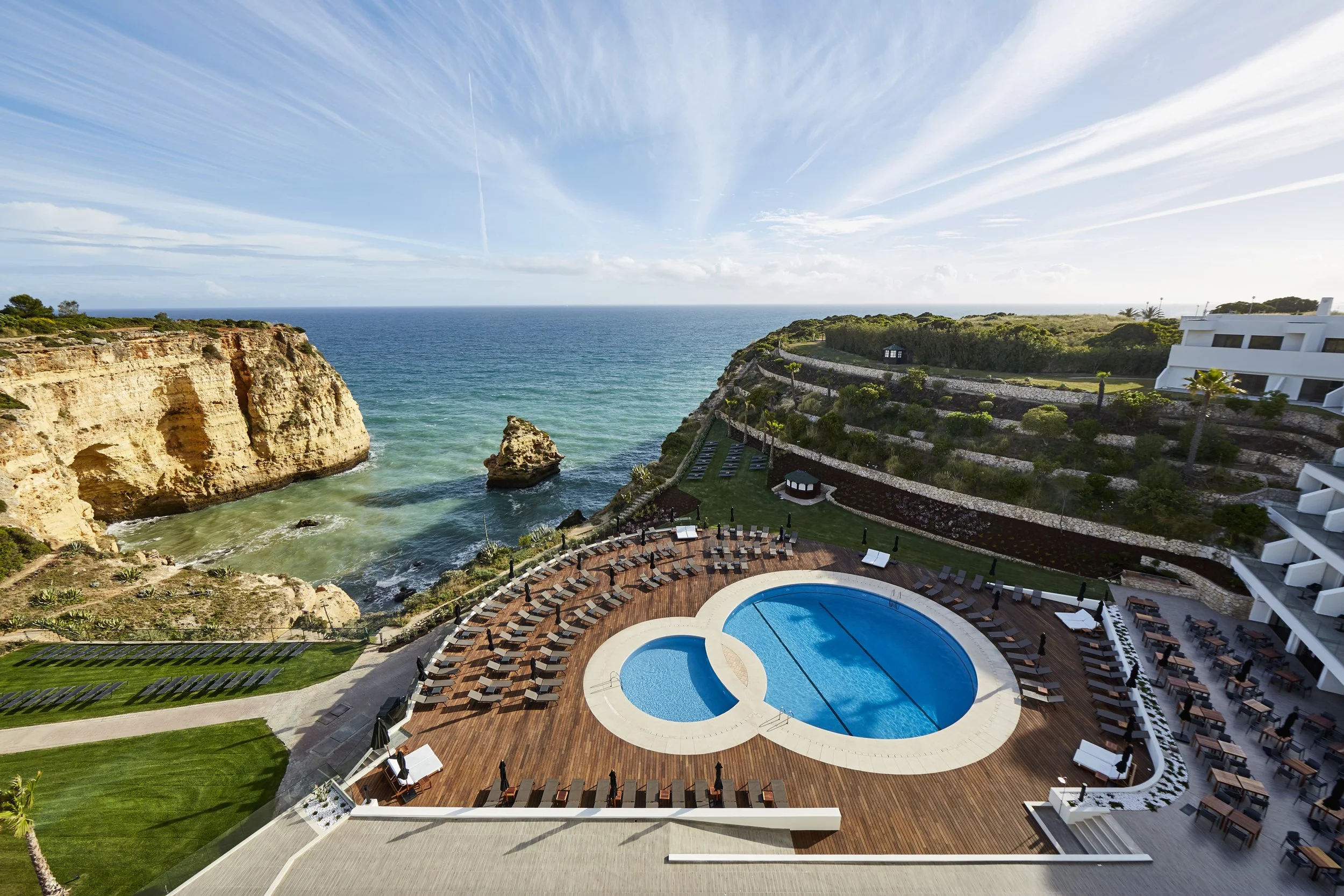 Piscina Exterior.jpg