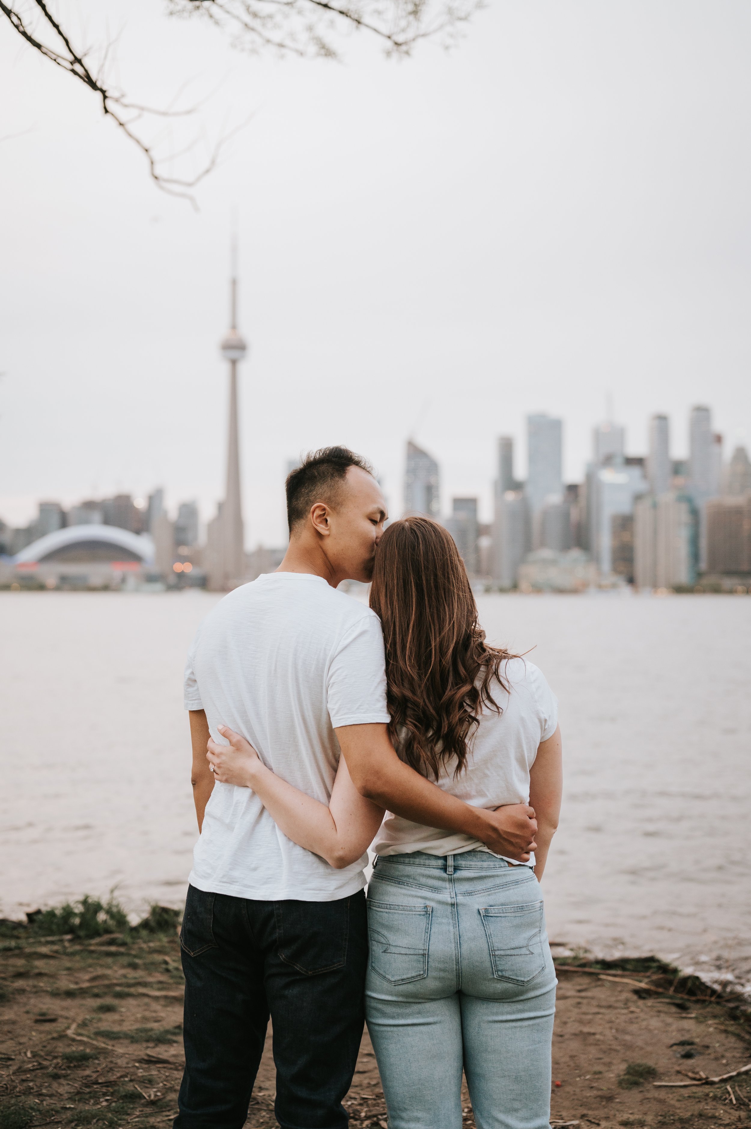 Toronto-island-engagement-session15.jpg