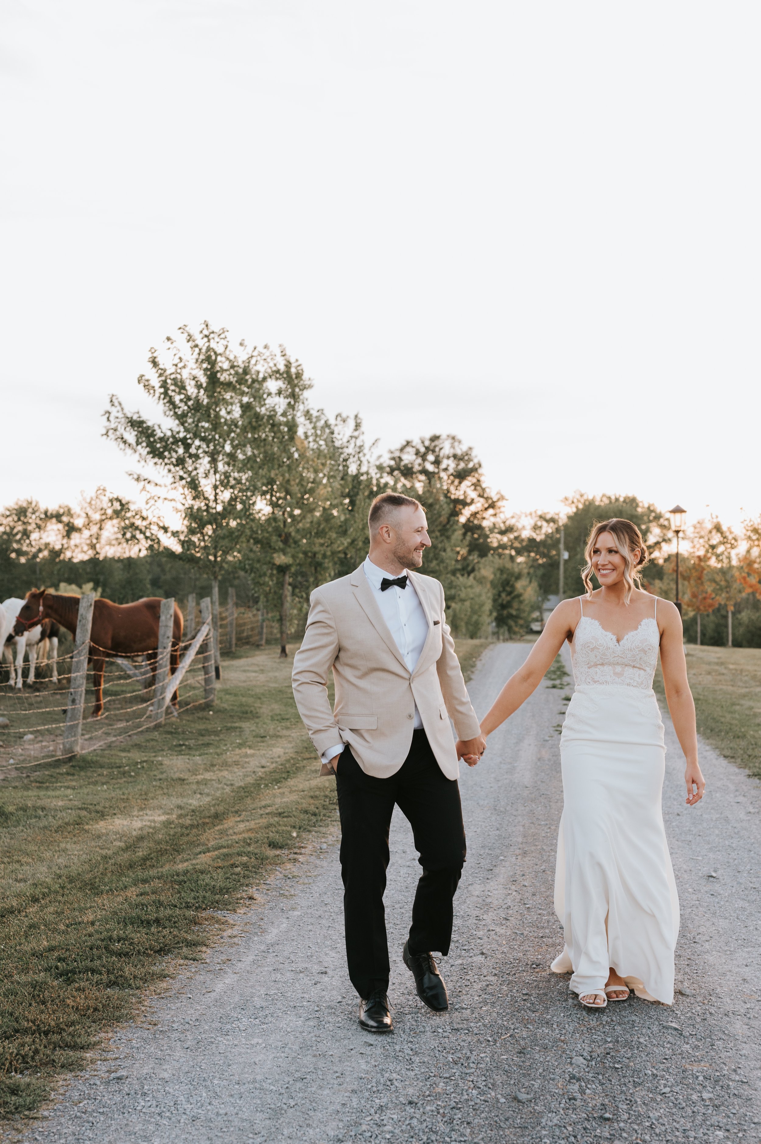 polmenna-barn-wedding-photos-ontario77.jpg