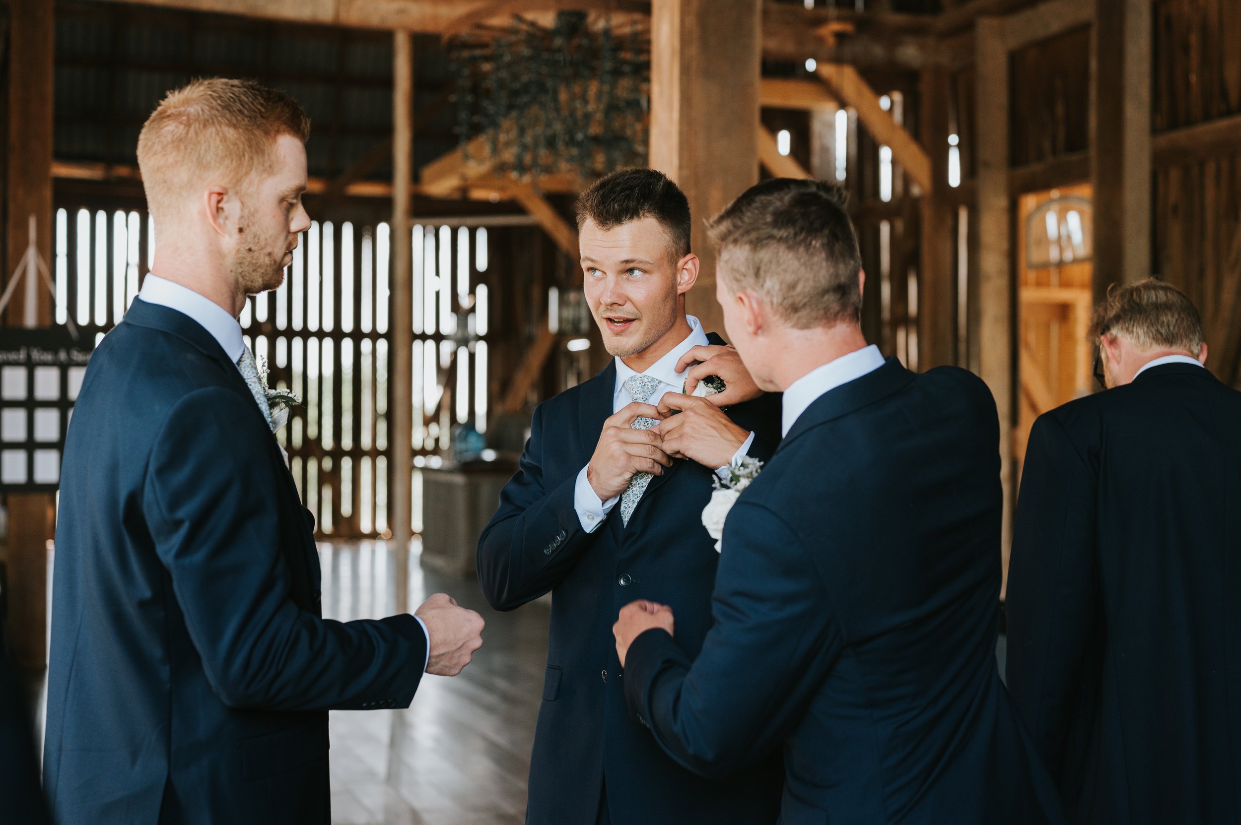 polmenna-barn-wedding-photographer-photos-ontario05.jpg